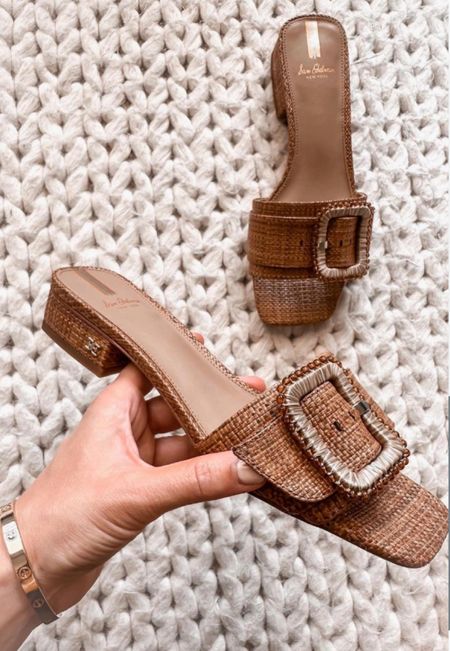 Sandal
Sandals

#LTKshoecrush