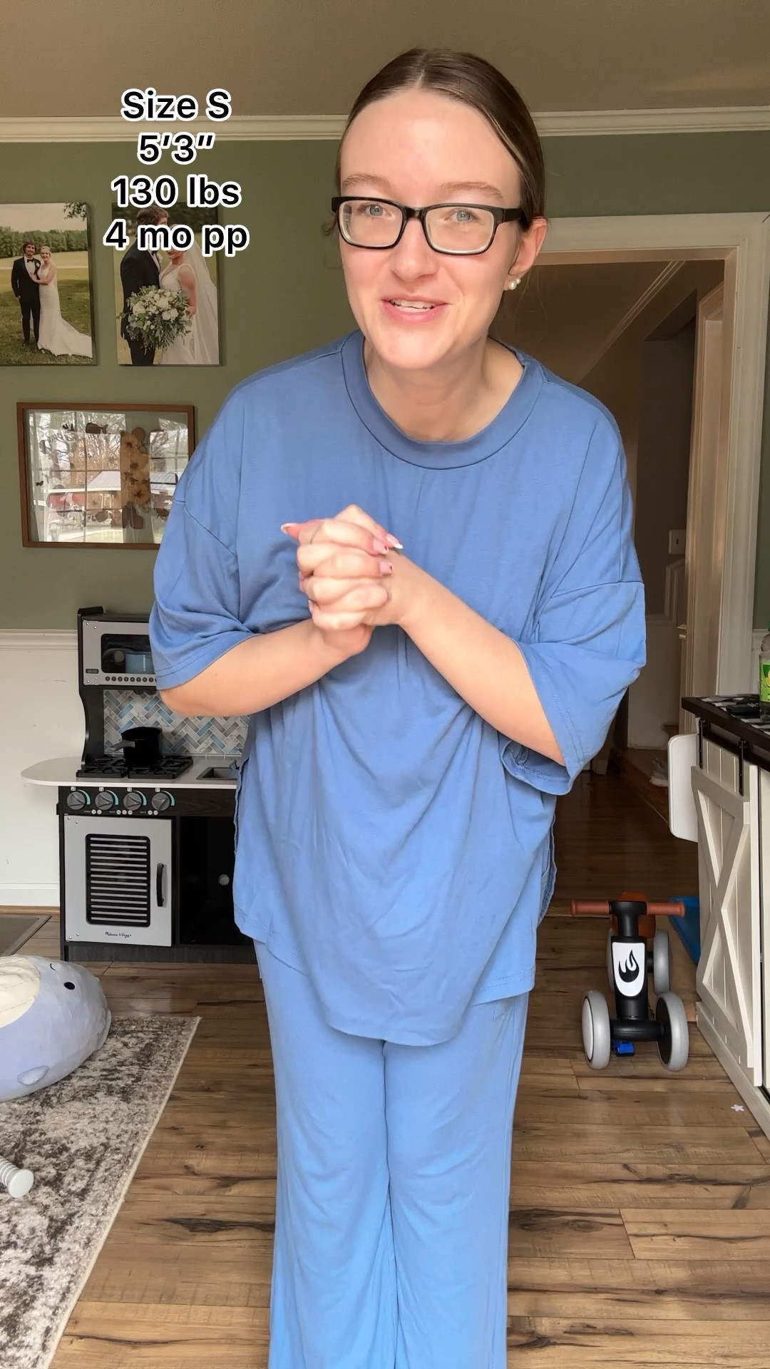 One of my all time fav lounge sets!!! Lightweight so it’s perfect for spring! 

#loungeset #comfywear #comfy #cozy #momfit #momoutfit

#LTKootd #LTKmomlife #LTKgrwm