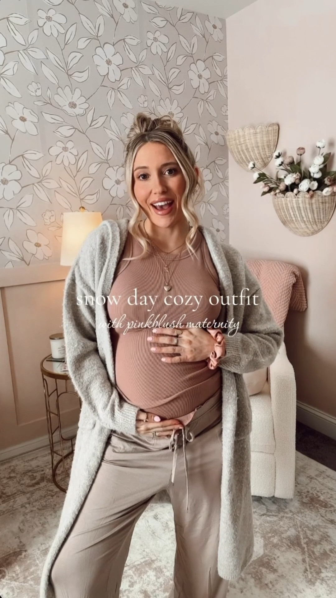 maternity lounge wear, stay at home mom uniform, stay at home mom outfits, running errands ootd, snow day, comfy maternity style 

#LTKdayinmylife #LTKBump #LTKmomlife