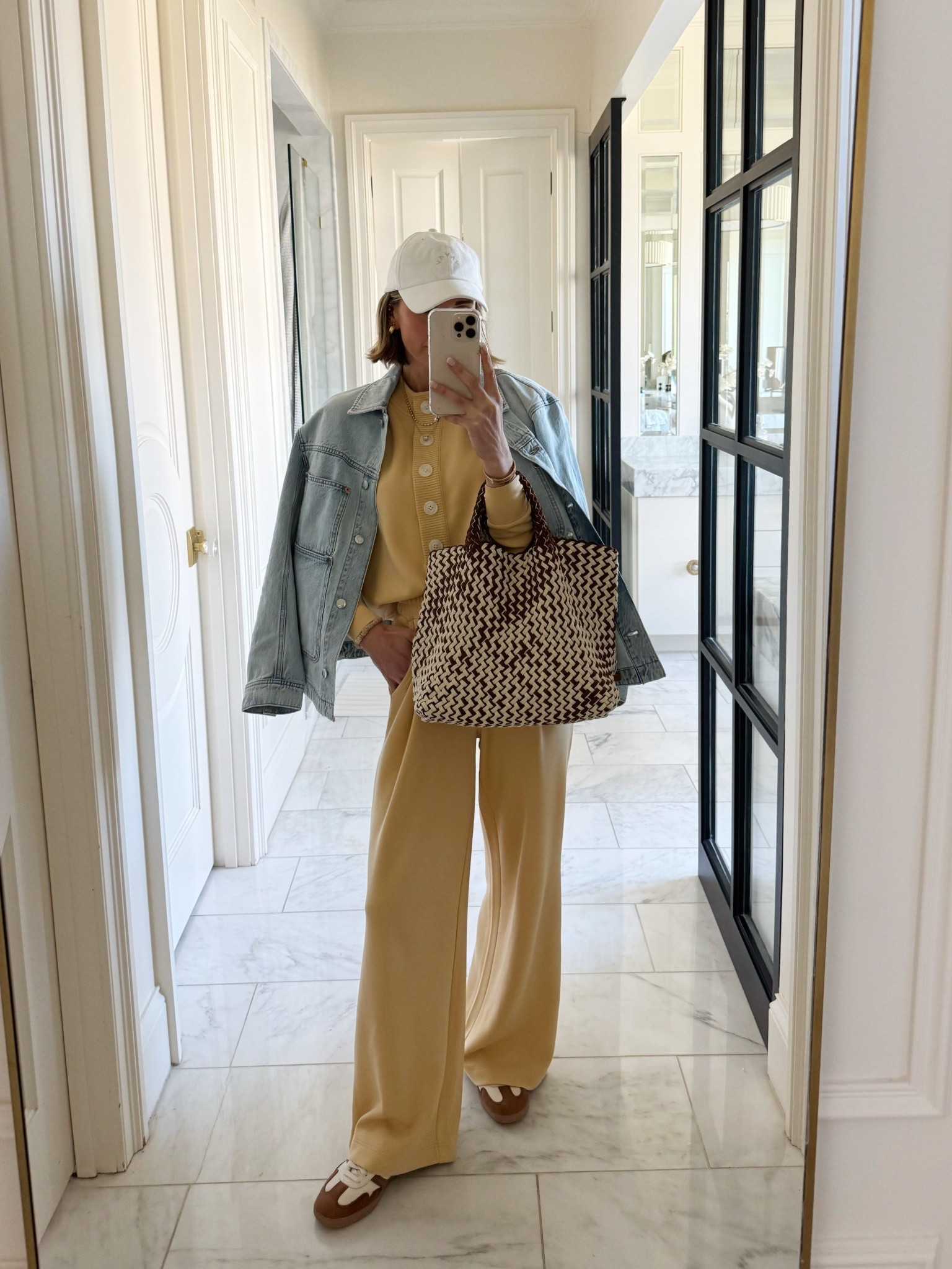 Weekend casual fit. I'm wearing the 29" inseam pants in xs and small in top