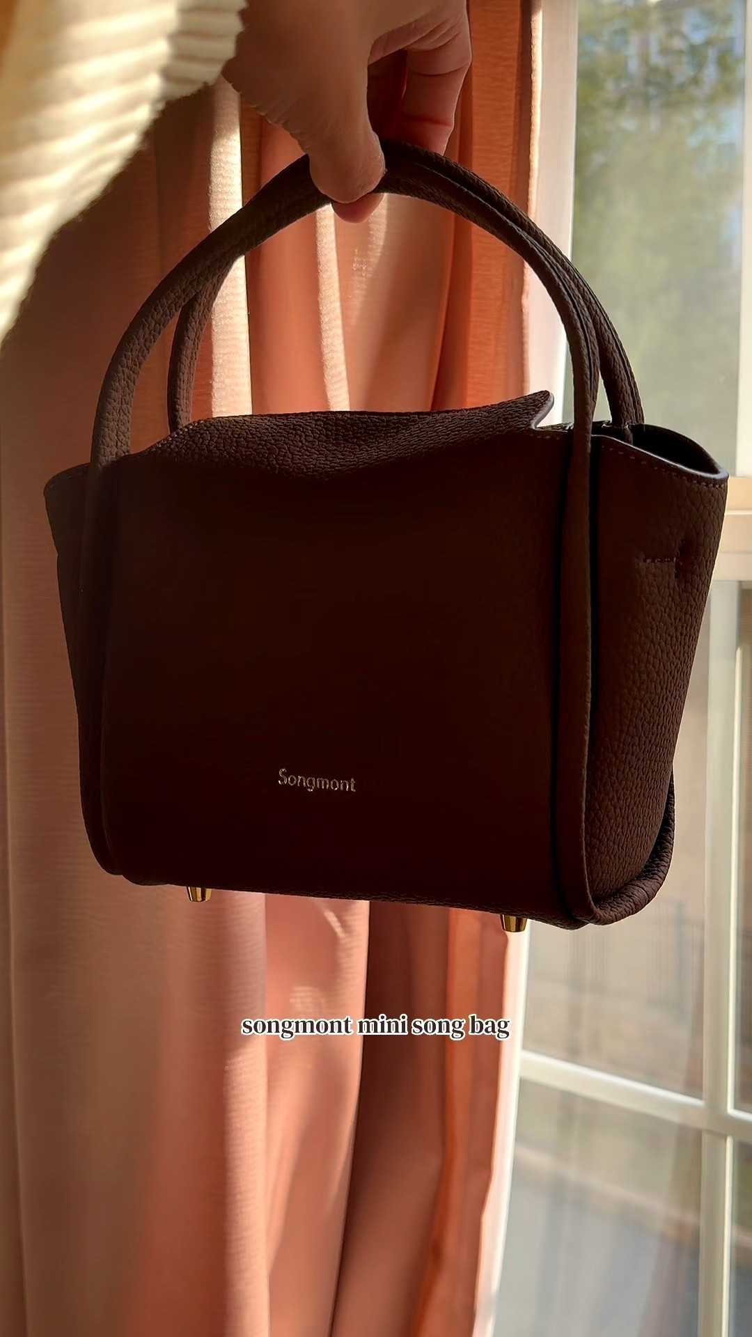 Sharing a few of my fav brown handbags. #brownbag #luxuryhandbags #designerhandbags #purses 

#LTKootd #LTKgrwm #LTKdayinmylife