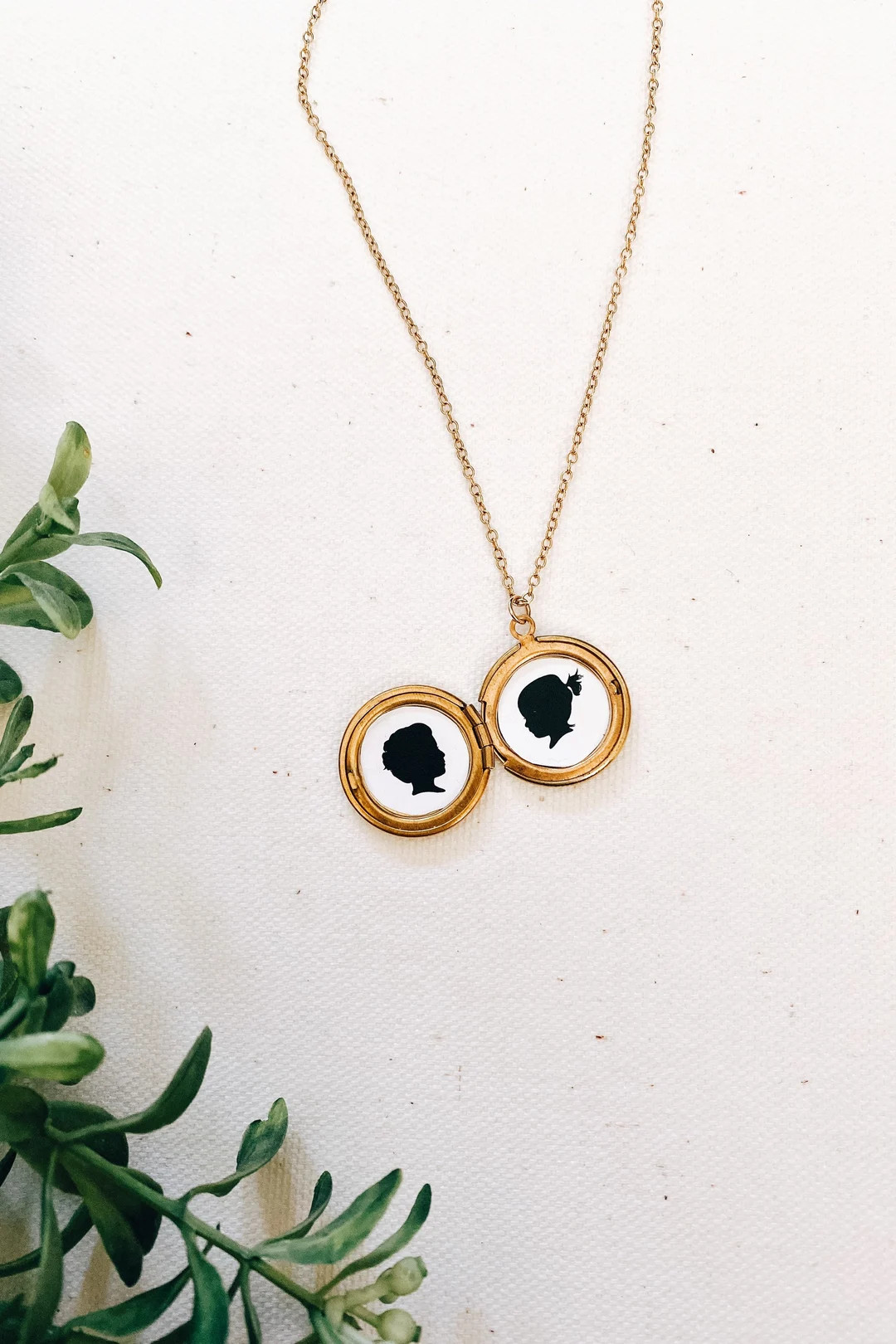 Silhouette Locket - Medium Brass | Etsy (US)