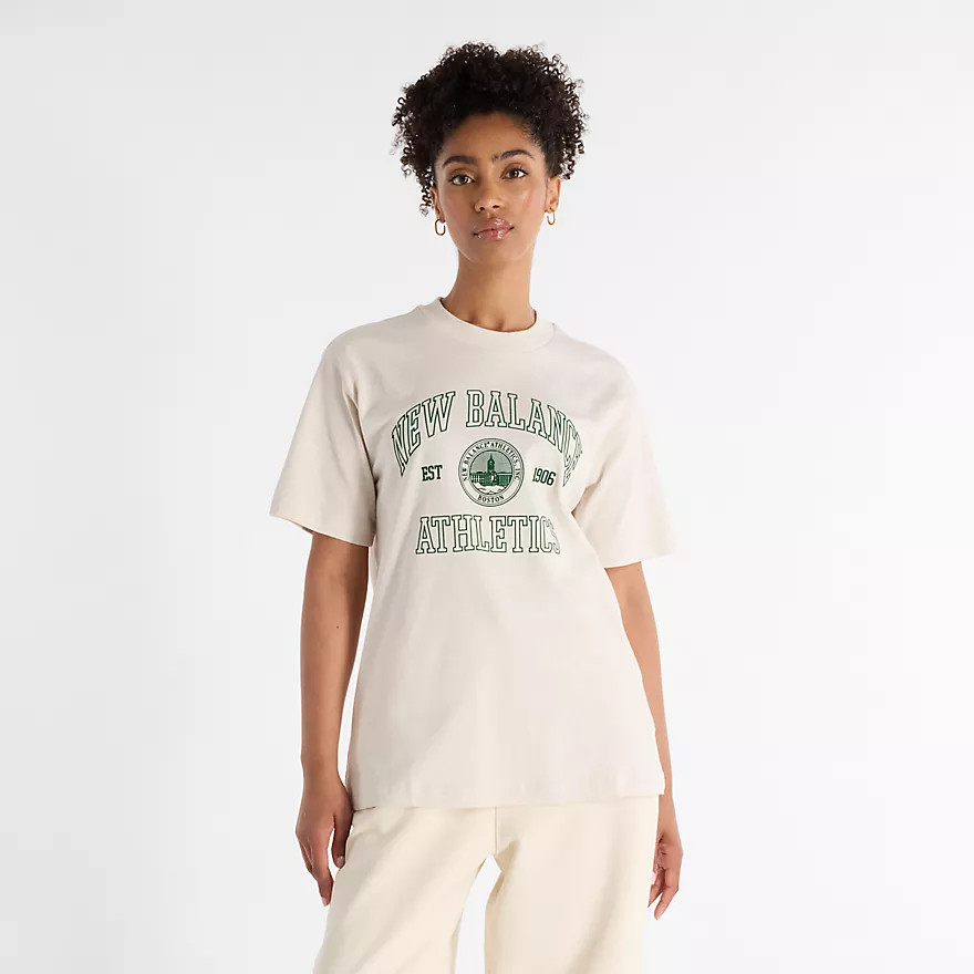 Athletics Oversized Crest T-Shirt Donna - New Balance | New Balance (IT, ES)