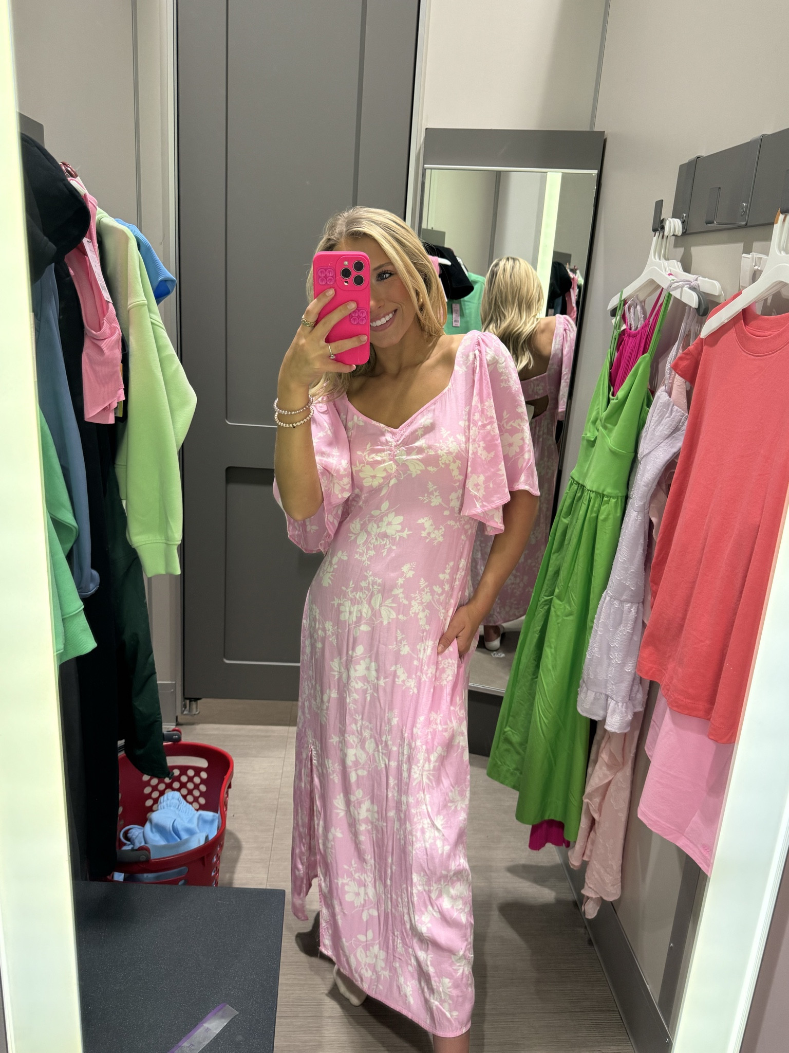 Cutest Easter Find!💐💘✨

#LTKsalealert #LTKfindsunder50 #LTKstyletip