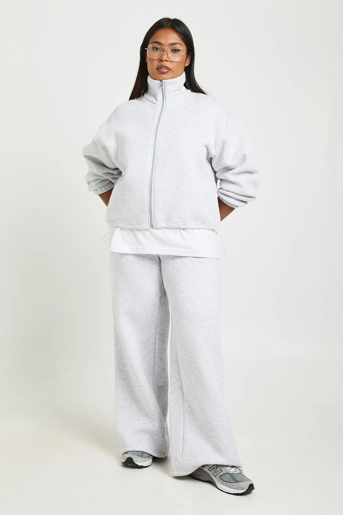 Grey Marl boohoo Plus Adjustable Toggle Wide Leg Jogger | PrettyLittleThing AU | Pretty Little Thing (Australia & New Zealand)