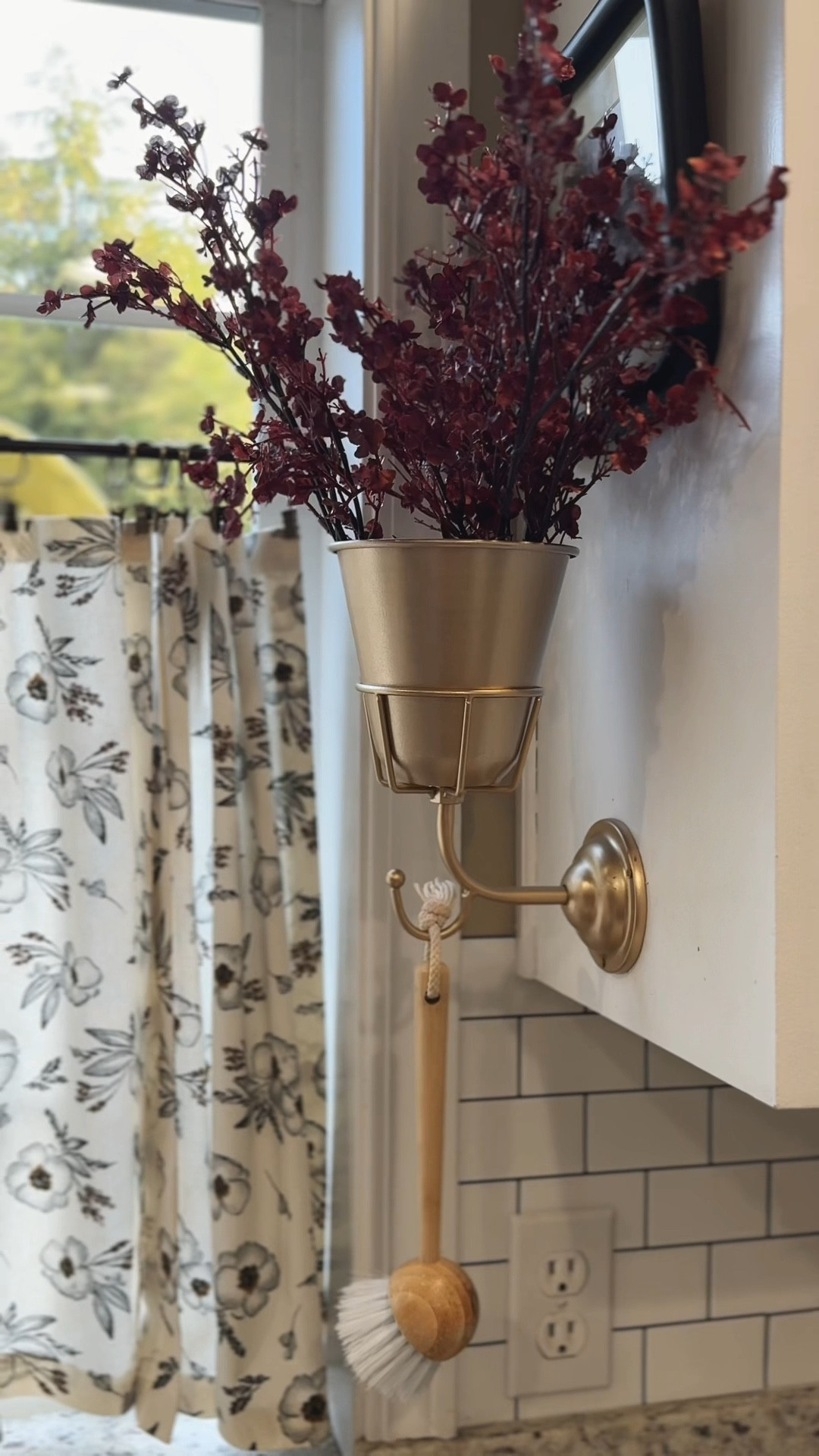 These artificial baby’s breath are the Perfect color for fall. 

#LTKSeasonal #LTKFindsUnder50 #LTKHome