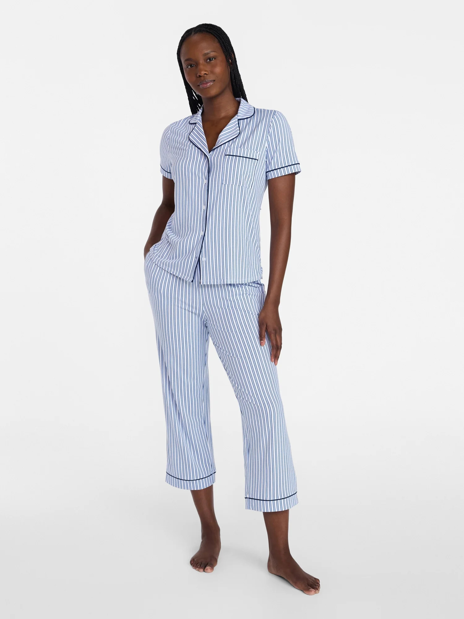 Joyspun Women's Dreamy Soft Collection Notch Knit Top and Capri Pants Pajama Set, 2-Piece, Sizes ... | Walmart (US)