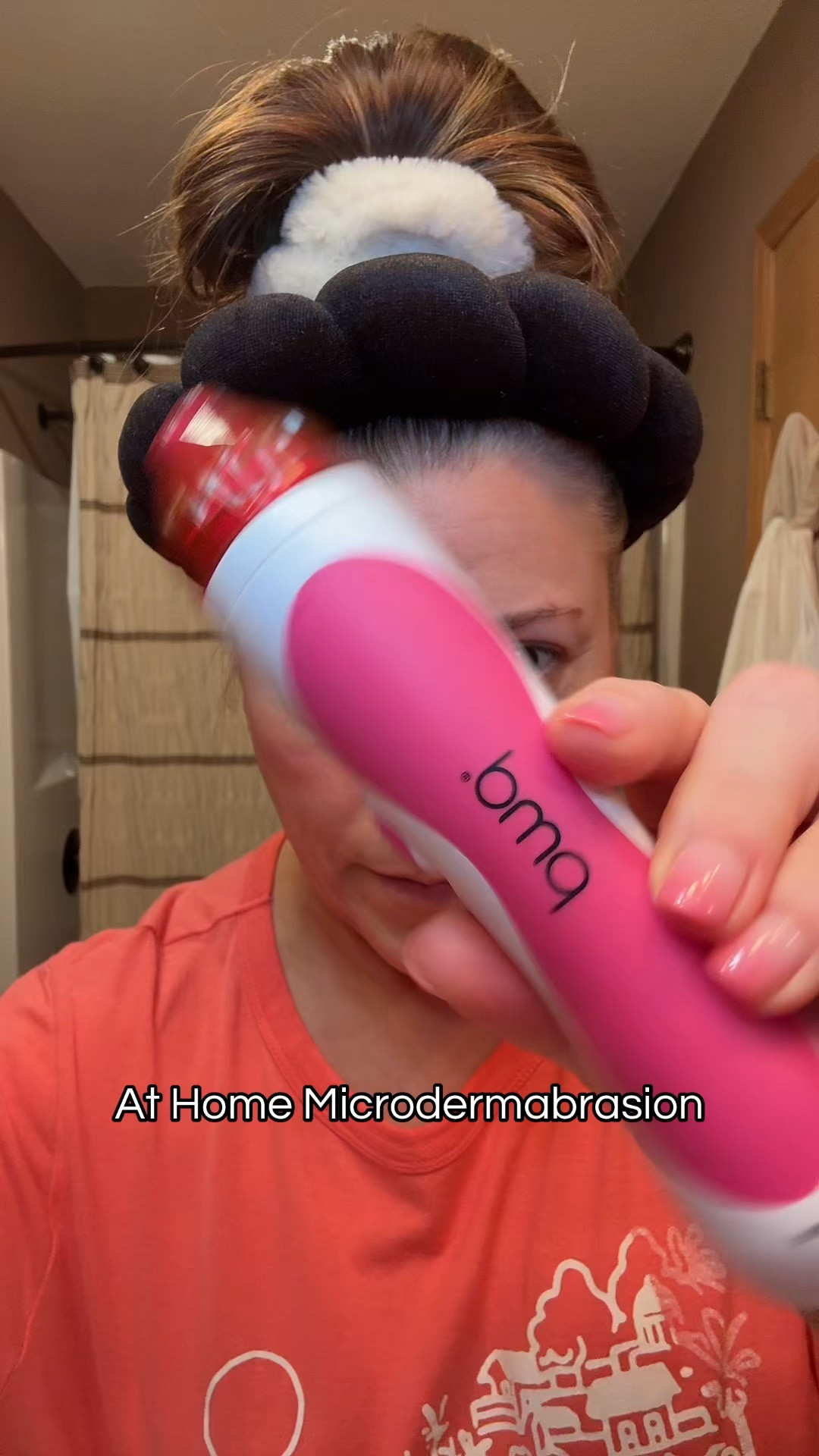 One of my favorite non-toxic anti-aging tools: at-home microdermabrasion. It helps with texture, fine lines, dark spots, and allows your skincare to penetrate so much better. #microdermabrasion #antiagingover40 #athomemicroderm #holisticskincare #skincaretips

#LTKOver40 #LTKBeauty