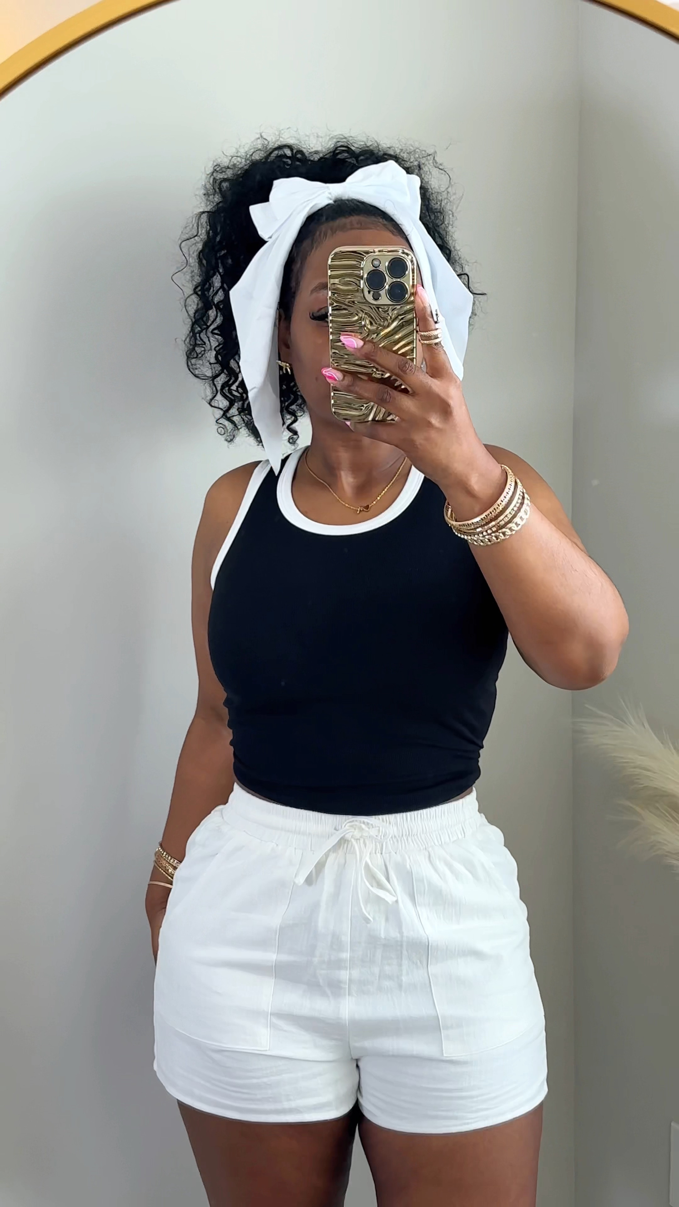 Im wearing a size small in the linen pants ✨

#LTKMidsize #LTKFindsUnder50 #LTKTravel