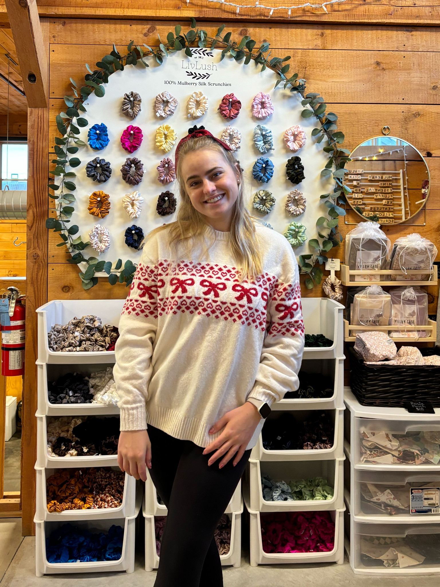 12.12.24 Market Day Fit 🎀🤍

So I rediscovered Hollister over the weekend and bought a few items… each item was PERFECT. Loved the fit, the quality and the price lol 

This sweater was my favourite purchase however 🤭 it’s so perfect for a market day! 

I can’t tag Hollister but it’s called the…
“HOLLISTER COMFY CLOUD BOW GRAPHIC CREW SWEATER” ❤️

#LTKcanada #LTKwinter