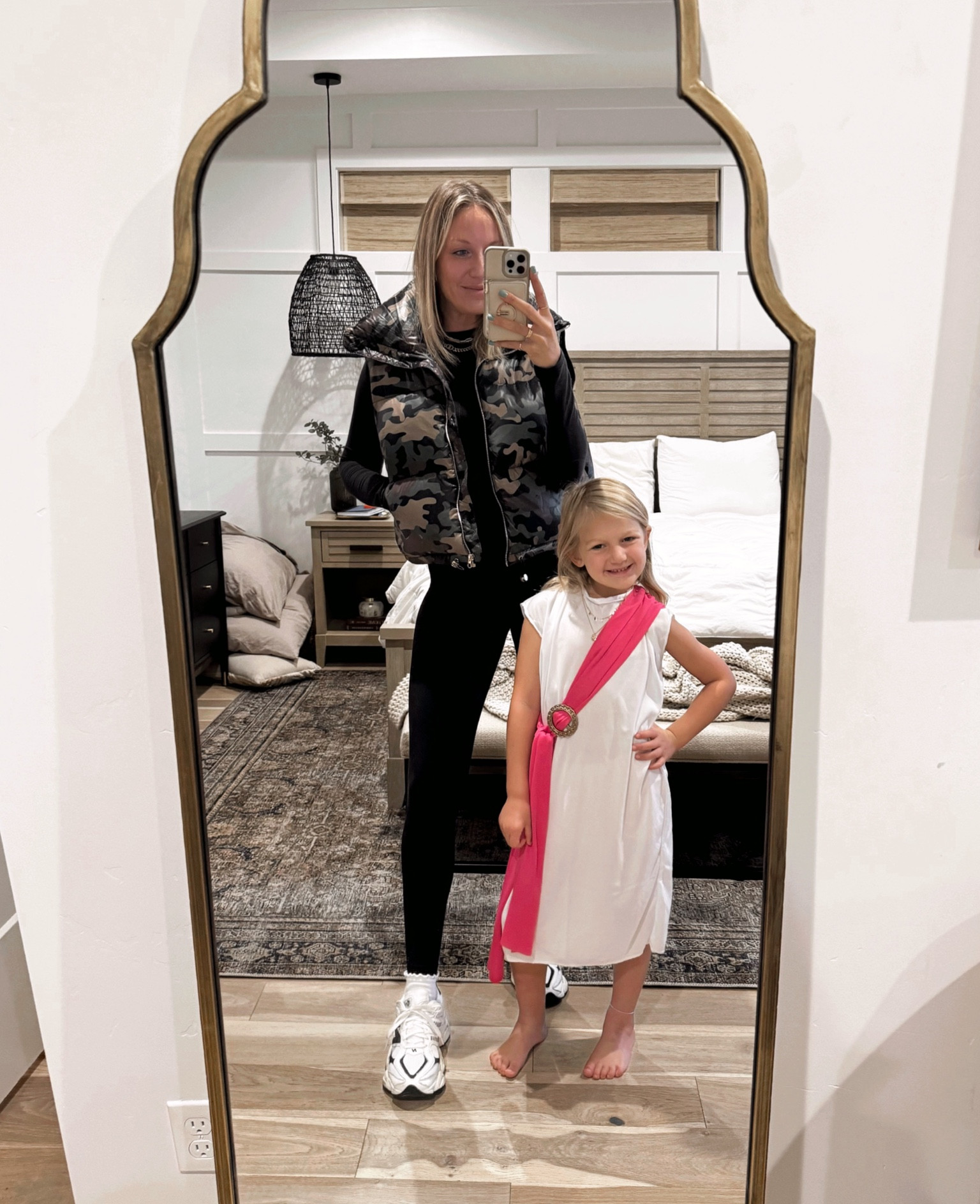 It's Toga Day!! Just pretend you can't see me. 😉 ha... see what I did there? 🙃

#LTKShoeCrush #LTKItBag #LTKStyleTip