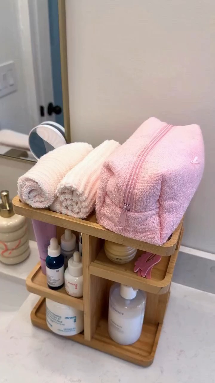 extreme bathroom organization + decoration ☆🌸💕

follow @lexaasmithh for more ☆ and send to your bestie <3

#bathroommakeover #deepcleaning #organization #bathroomorganization #aestheticbathroom