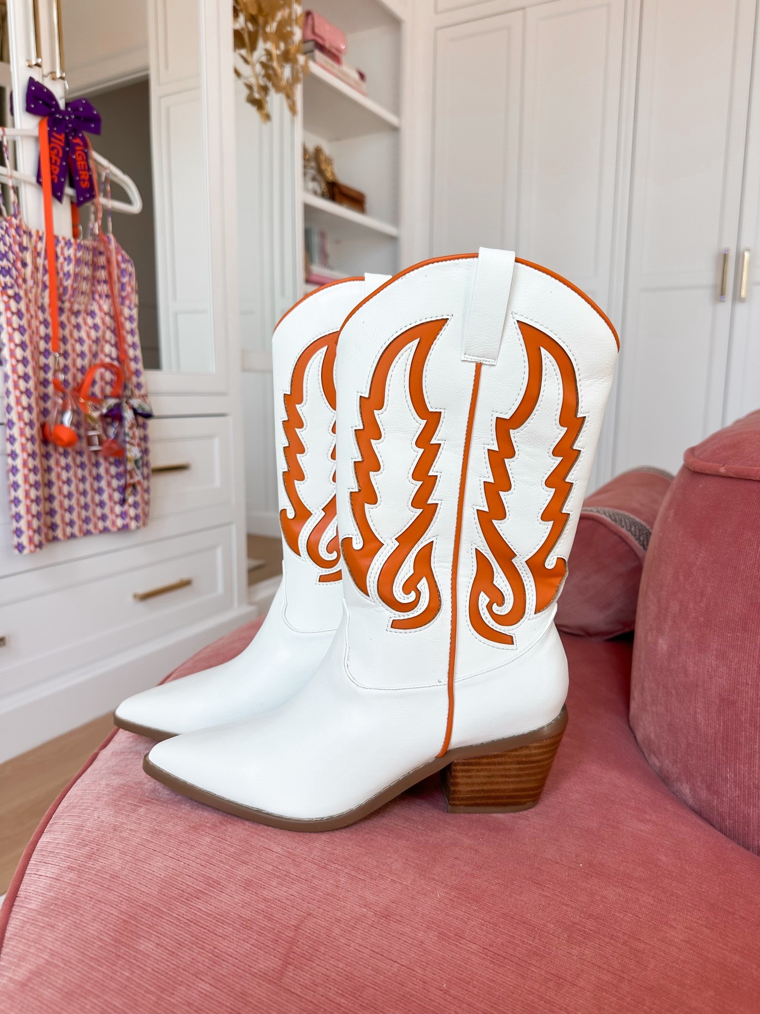 The cutest Gameday boots! They run TTS! Use code WHITNEY for 40% off

#LTKSaleAlert #LTKSeasonal #LTKShoeCrush