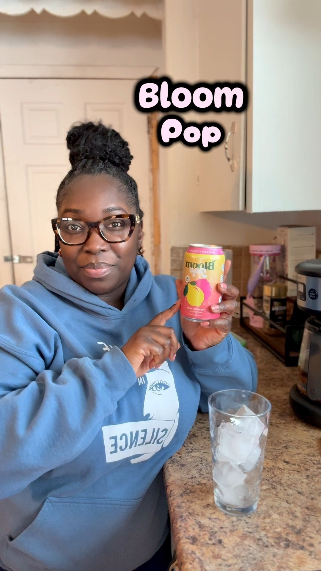 I’ve been loving this prebiotic soda from Bloom Nutrition. It’s designed for gut health, has low amount of sugar, and only 20 calories! 


#LTKselfcare #LTKmomlife #LTKdayinmylife