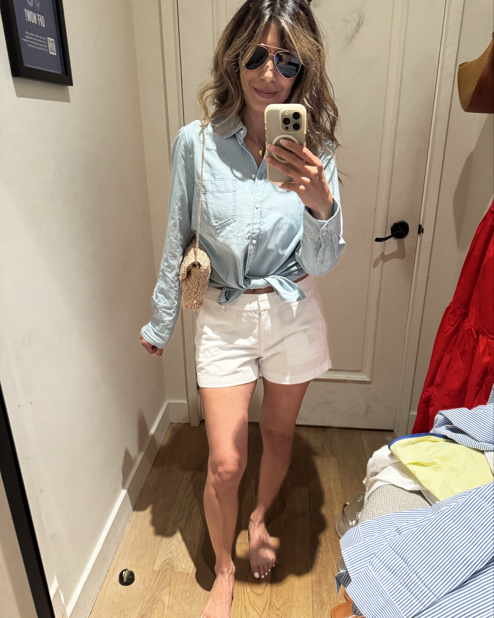 The most comfortable white shirts, great length. Wearing size 2 

#LTKOver40 #LTKSummerEdit #LTKFindsUnder50