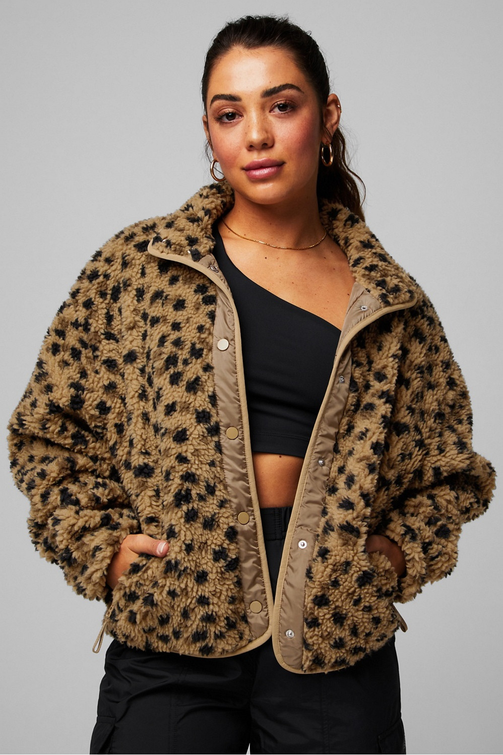 Tahoe Teddy Jacket | Fabletics - North America