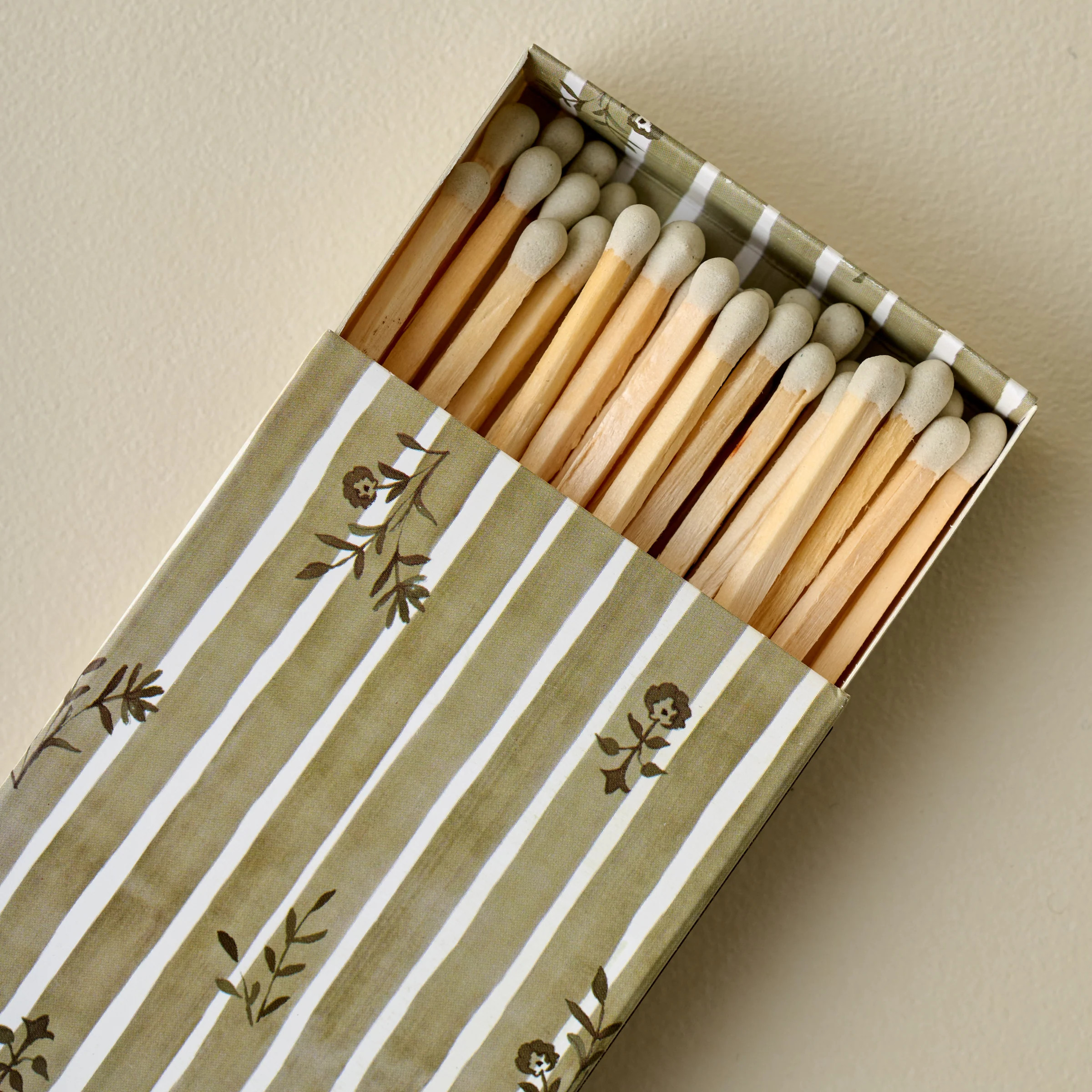 Decorative Matches - Green | Magnolia