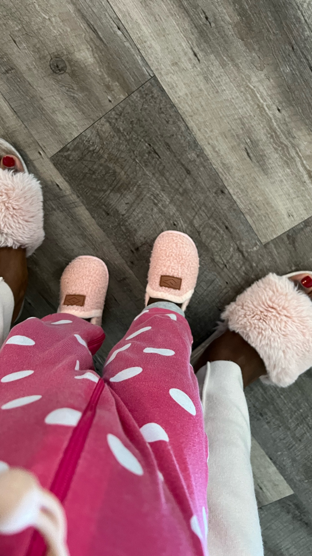 The cutest baby slippers ! 

#LTKootd #LTKKids #LTKBaby