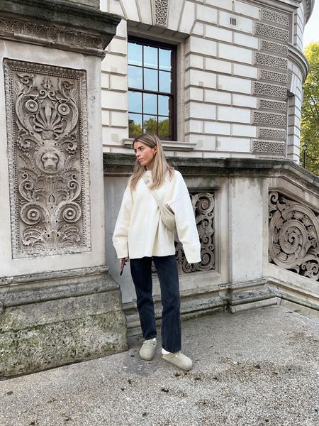 This pretty lavish cream knit jumper is my favourite go to knit and I’ve styled it with the weekday rowe jeans, Birkenstock bostons and Uniqlo cross body bag 



#LTKSeasonal #LTKstyletip #LTKeurope