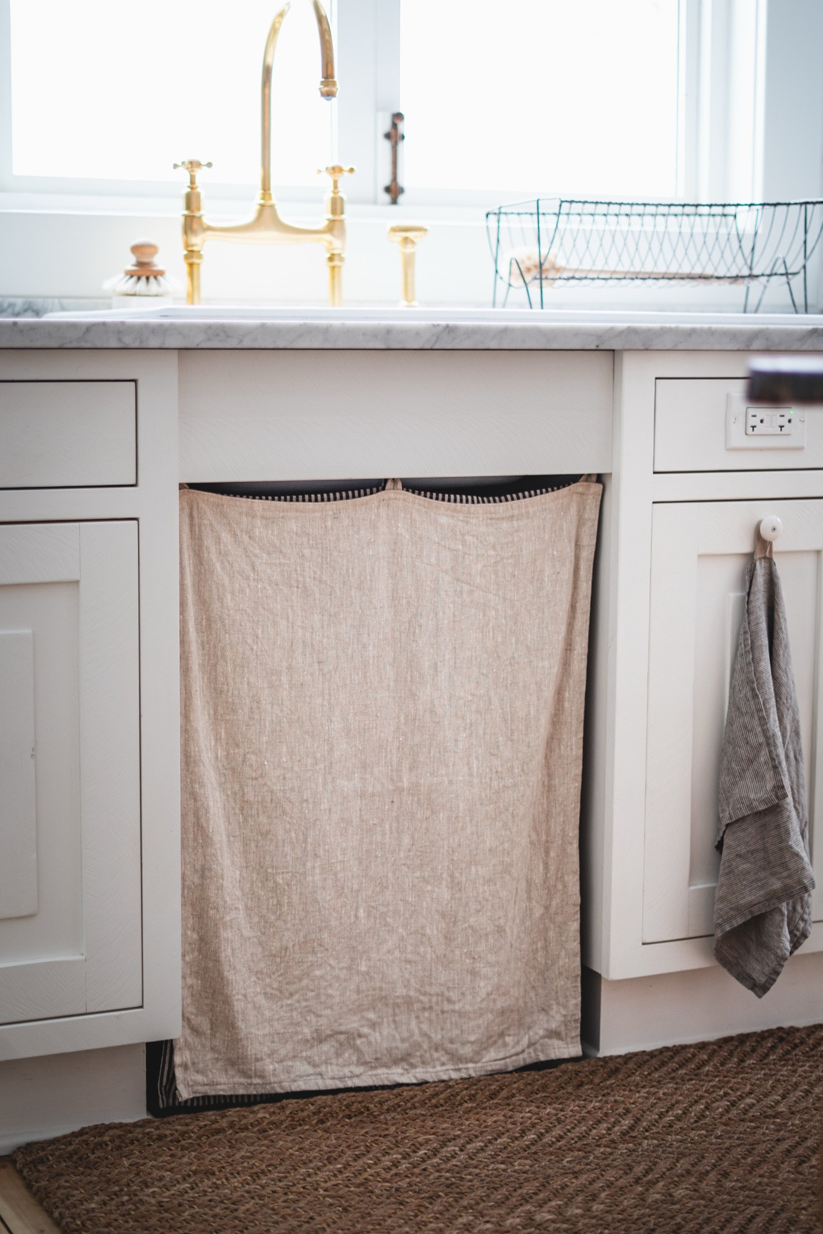 The most beautiful linen sink skit ever.  

#LTKHome