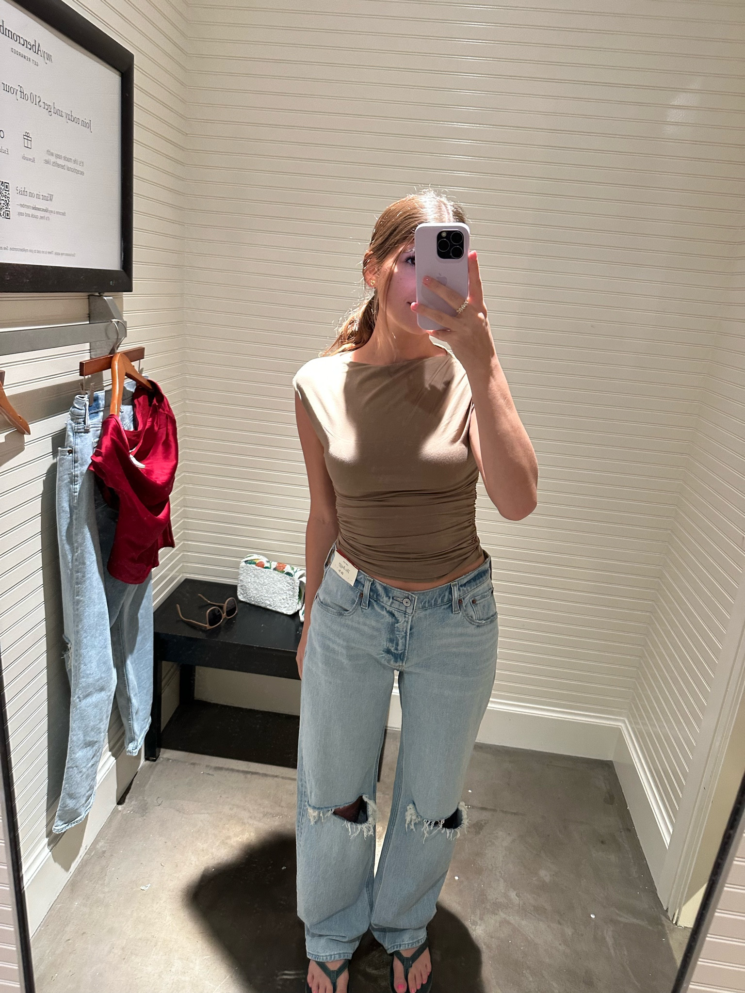 Low rise jeans are making a come back and these ones are to die for!!😍

#LTKSeasonal #LTKGiftGuide