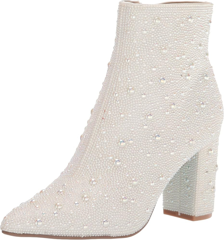 Betsey Johnson Women's Cady Ankle Boot | Amazon (US)