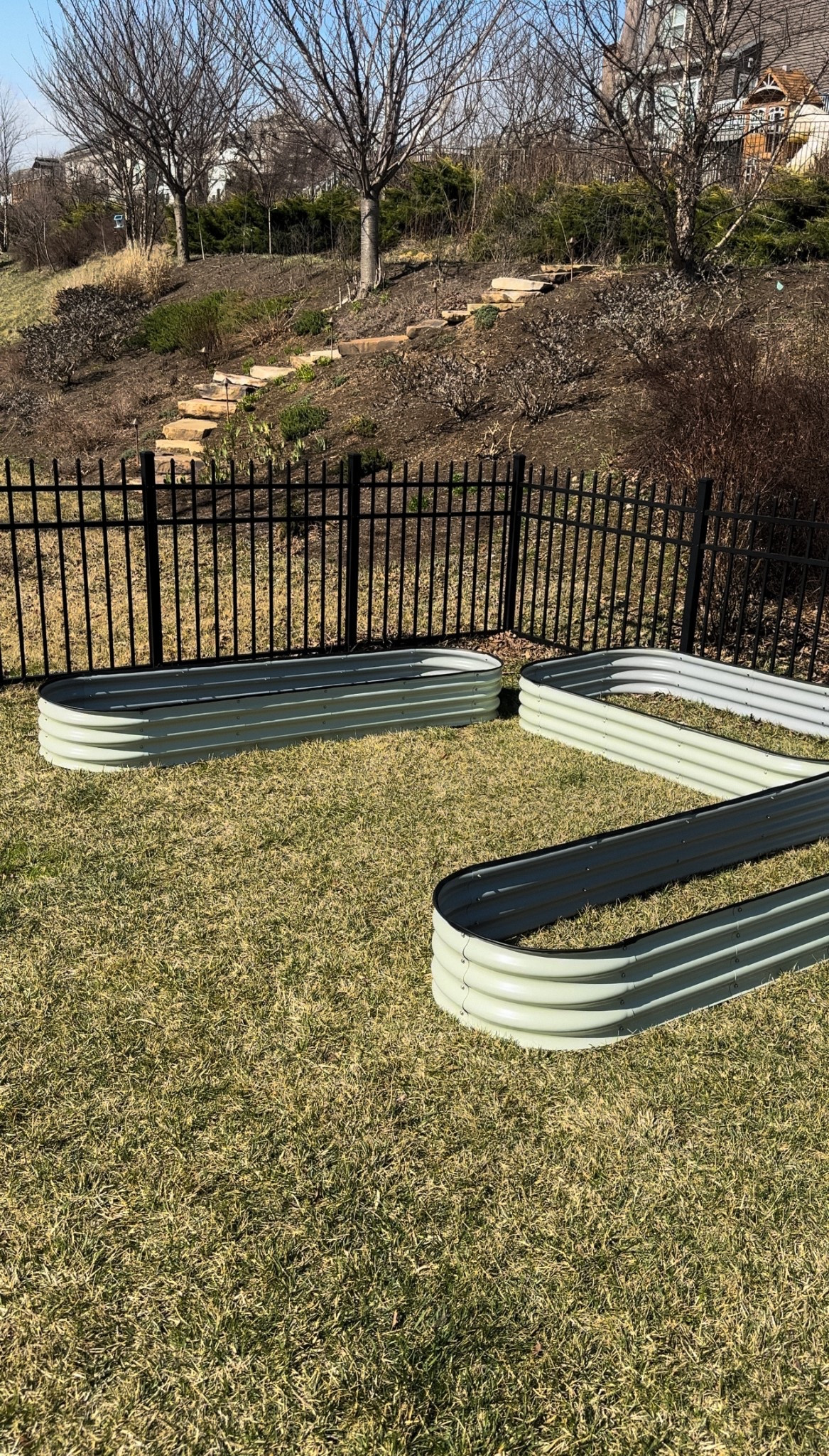 Raised garden beds on sale! 🌱