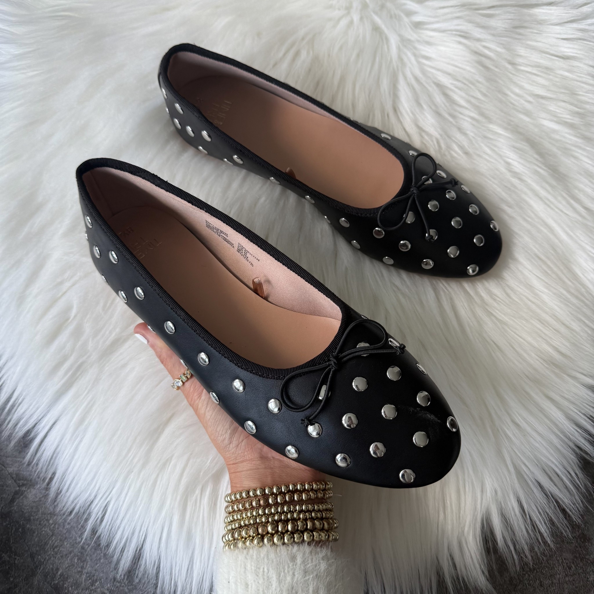 Time and Tru Women's Studded Ballet Flats $22 comes in 3 colors and runs true to size. Walmart fashion find 