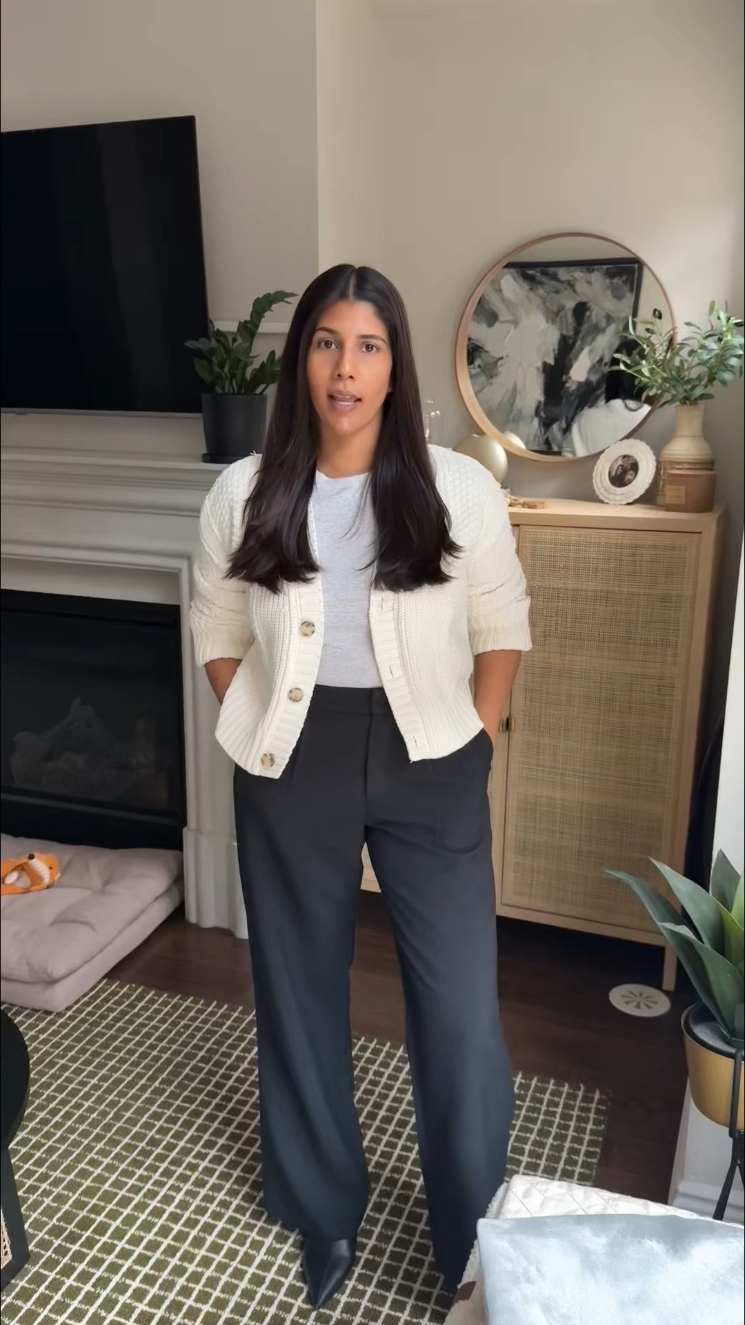 Office ootd! Keeping it simple with trousers and a cardigan! Also a fun way to wear a really large bag!

#LTKcanada #LTKbag #LTKworkwear