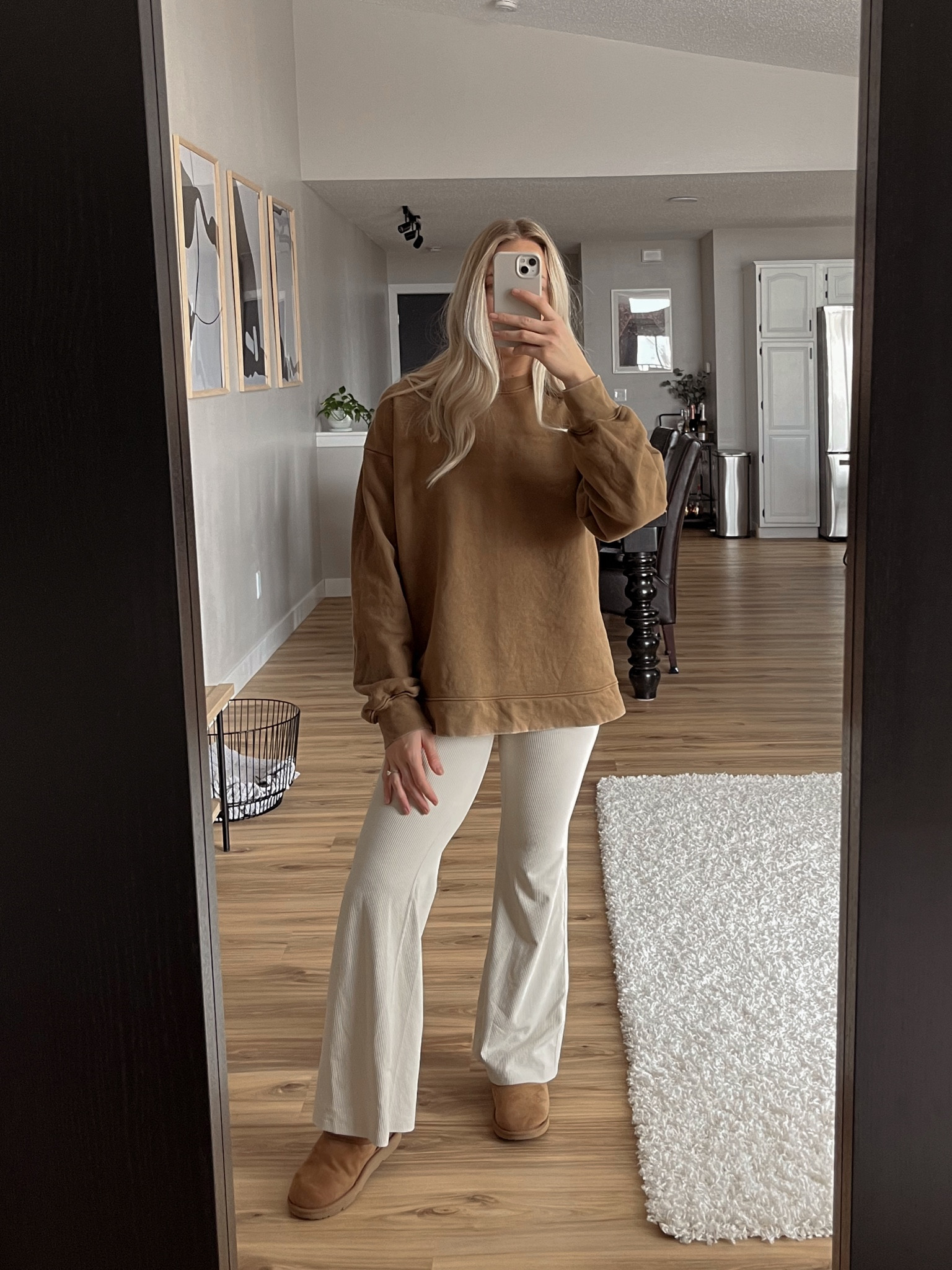 comfy work from home outfit ☁️ 

#neutraloutfit #workfromhomeoutfit #flareleggings 

#LTKunder50 #LTKunder100 #LTKFind