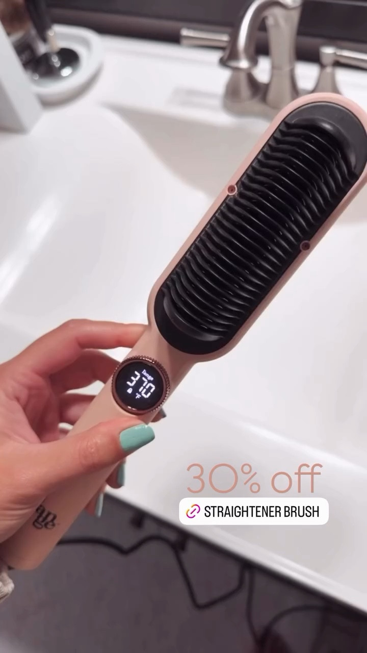 30% off my straightener brush

#LTKBeauty #LTKSaleAlert