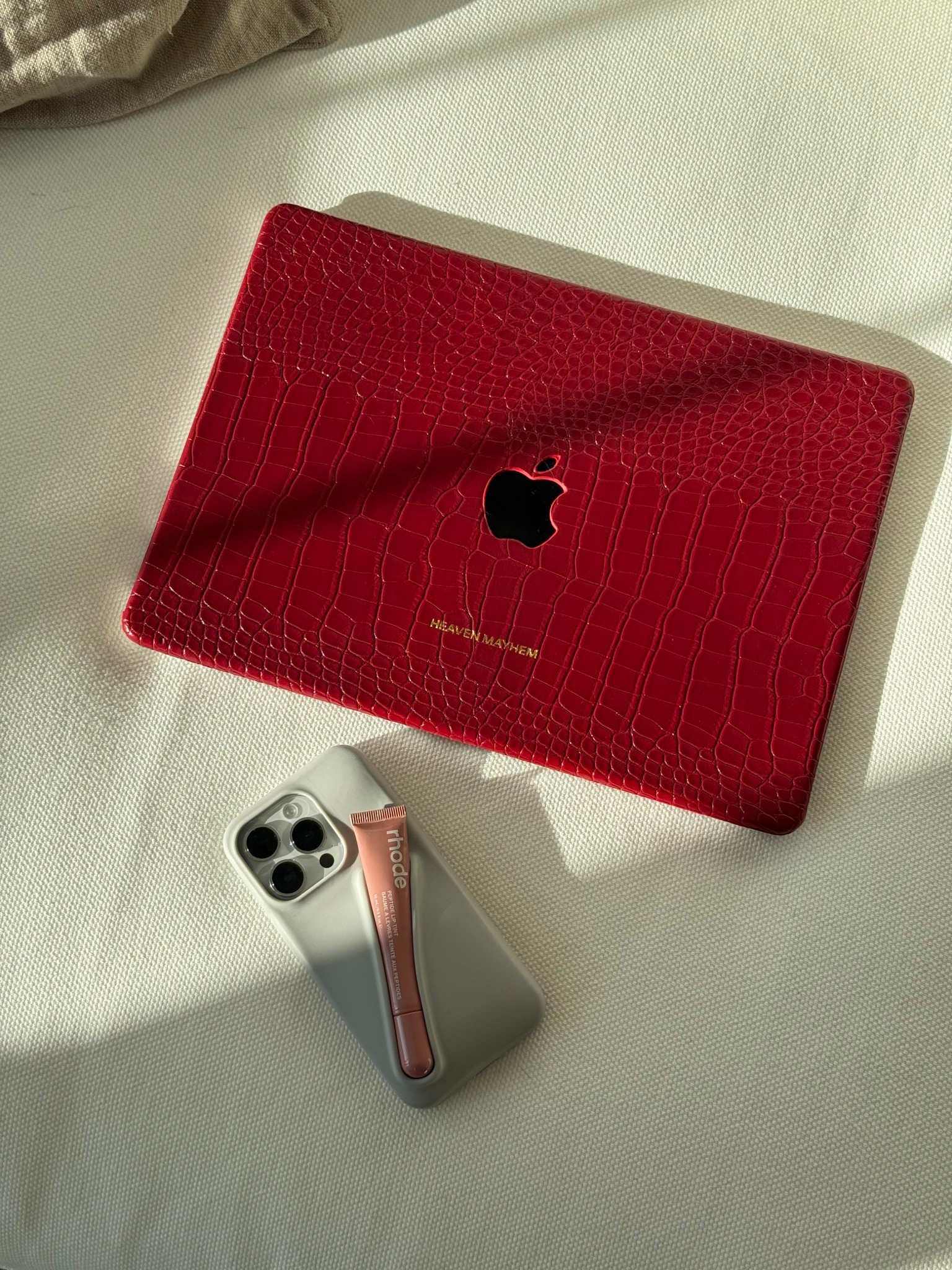 Accessories for your phone and laptop

Crocodile laptop cover, croc cover, laptop accessories, heaven hay hem, amazon finds, rhode lip case

#LTKStyleTip #LTKFindsUnder100 #LTKBeauty
