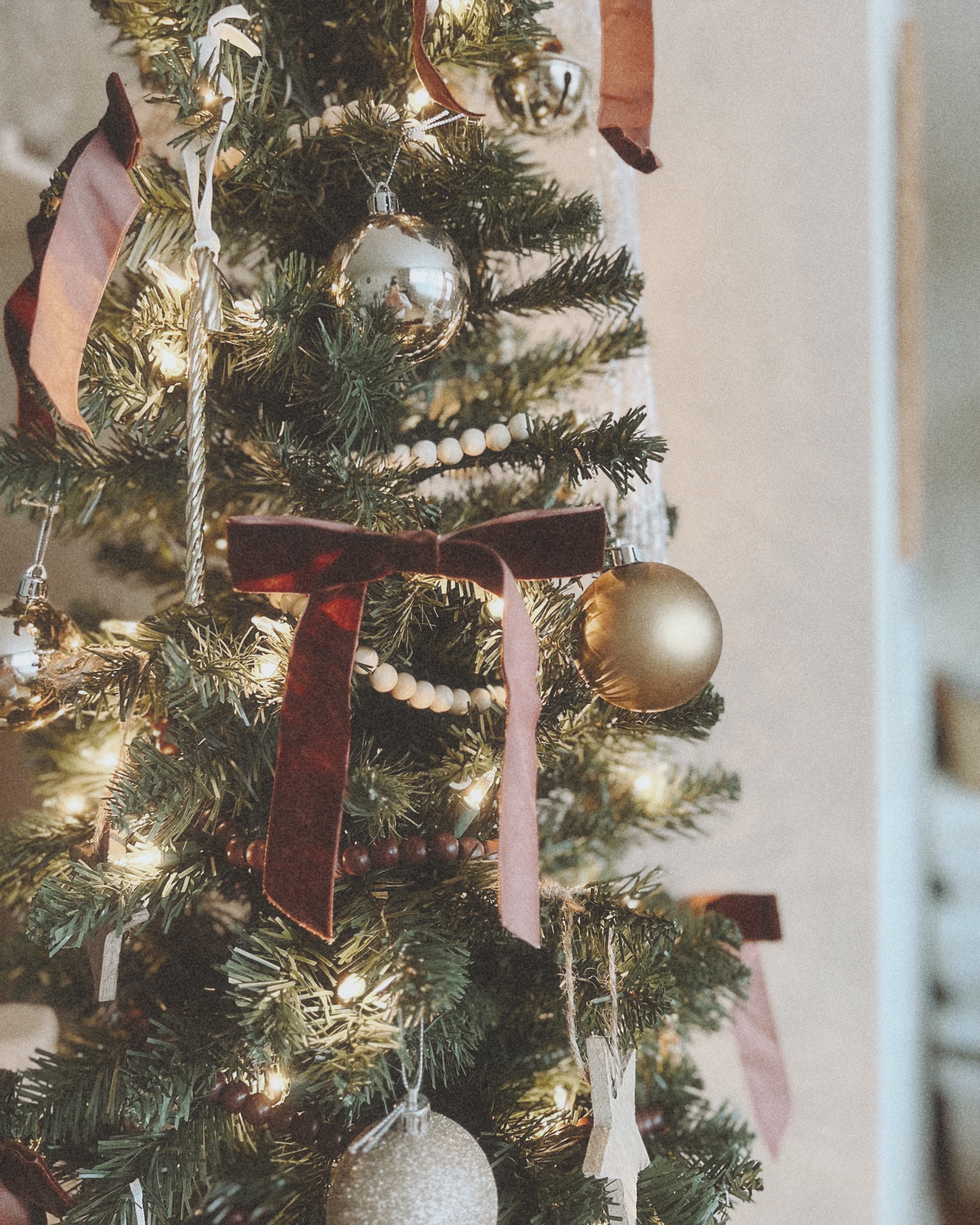 Cozy, cottagecore Christmas 🤍🧦🌲

#LTKcasa #LTKwinter #LTKcanada