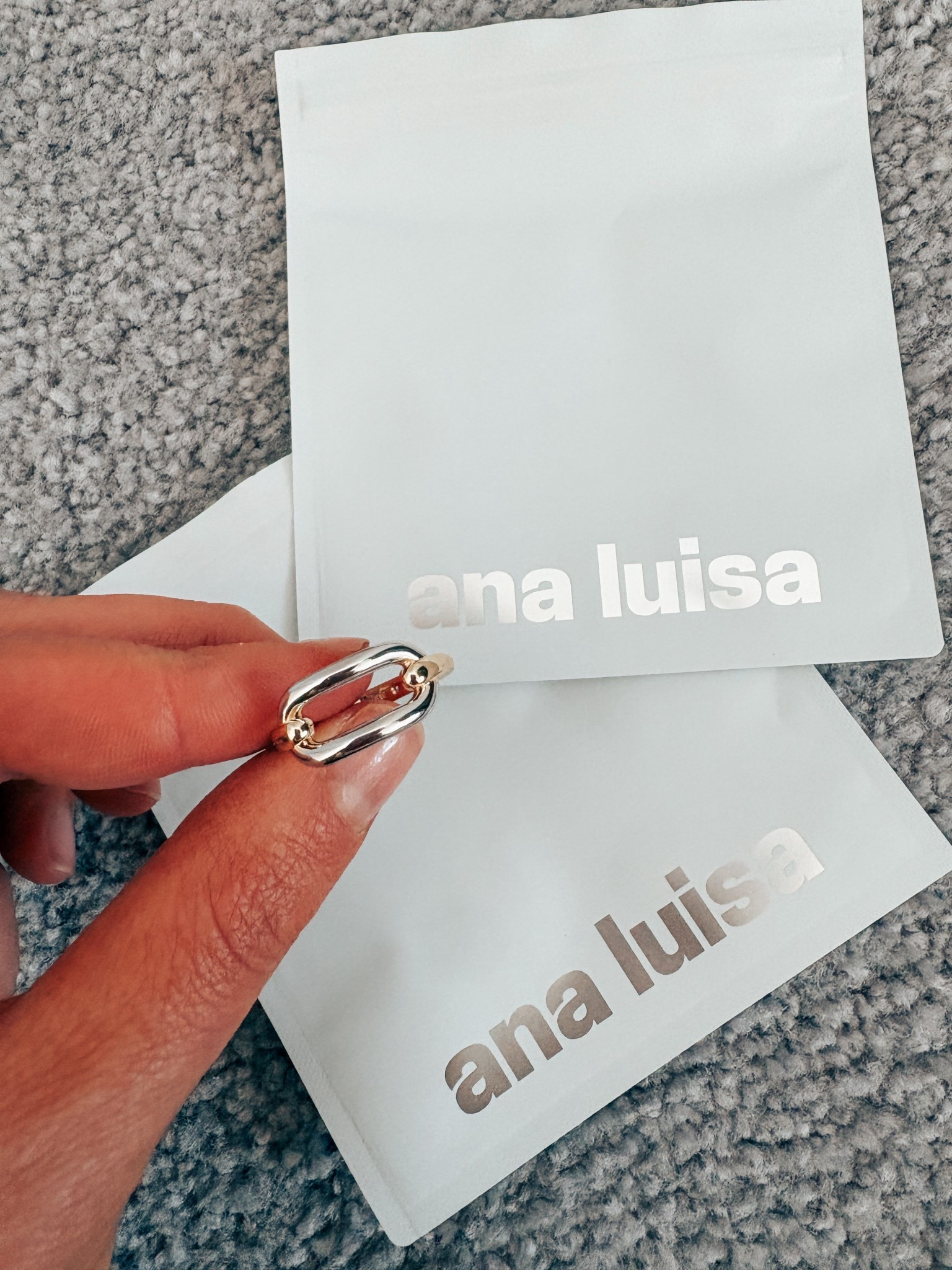 just arrived and already my new go-to ✨
ana luisa jewelry — obsessed with how easy it is to style
linked here (sale going on rn)

#LTKSaleAlert #LTKgrwm #LTKootd