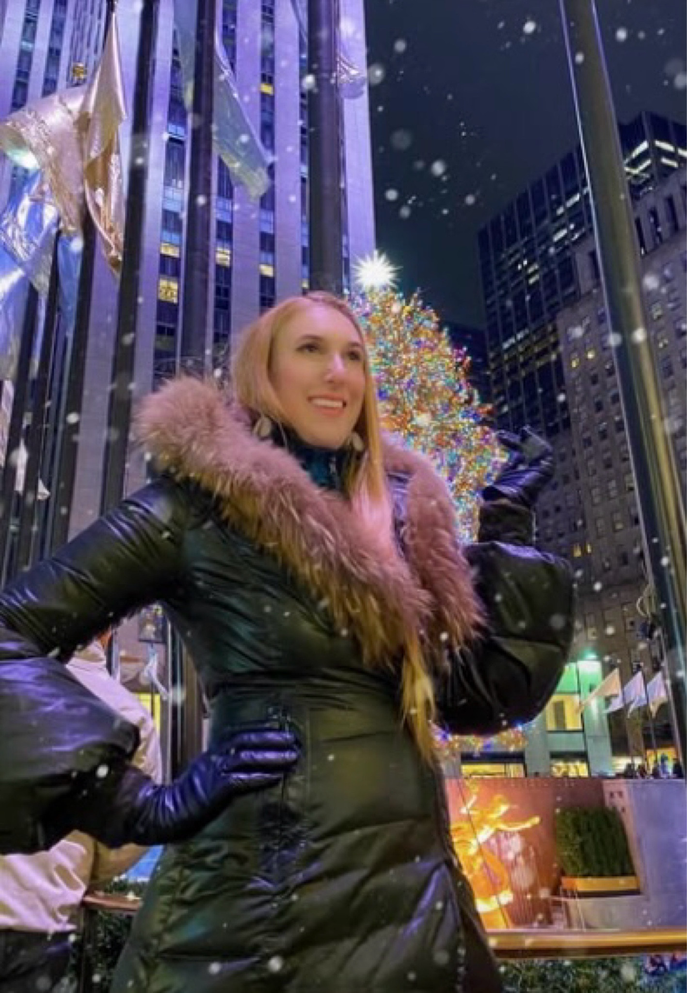 A winter coat that’s actually warm but still super stylish and feminine! Wore this during the holidays here in NYC while touring all day long and I actually started to sweat! It’s perfect for day to night and can be dressed up or down. Plus it actually shows your figure instead of making you look like a sausage.😜 I feel like a princess it in whether I’m in NYC or elsewhere. PS. I wore this in Sweden in -30°C / -22°F and stayed warm so it’s perfect for NYC winters. 

#wintercoat #winterjacket #winterstyle #winterfashion #nycstyle

#LTKStyleTip #LTKSeasonal #LTKTravel