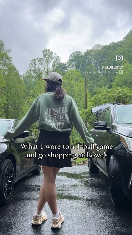 Saturday outfit for a t-ball game and Lowe’s trip 😂💚

SHEIN find, Old Navy athletic dress, Hoka running shoes, GIGIPIP HAT 🫶🏻

#LTKActive #LTKtravel #LTKVideo