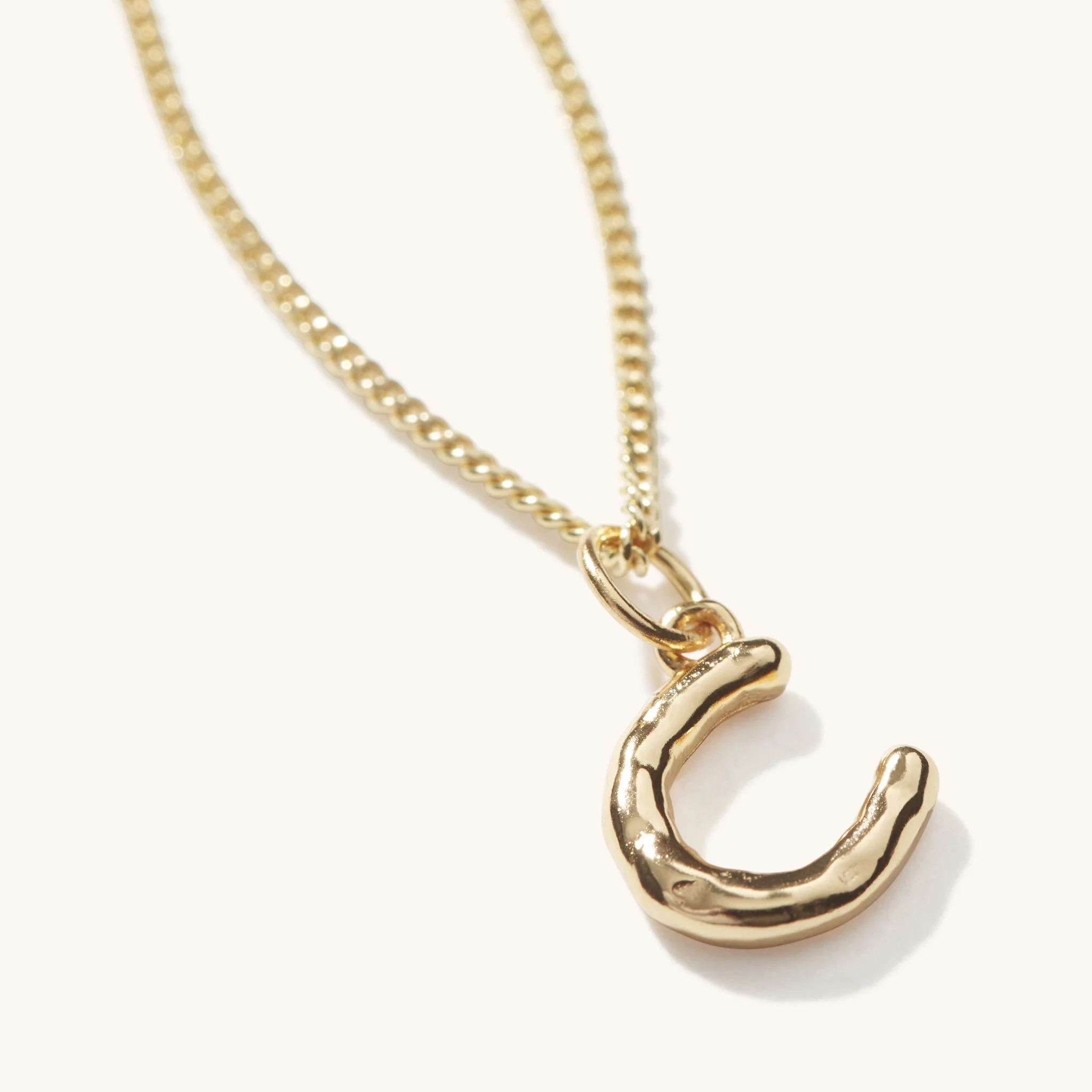 Horseshoe Women's Necklace, Gold Vermeil | Meaningful Jewellery | Muru Jewellery.