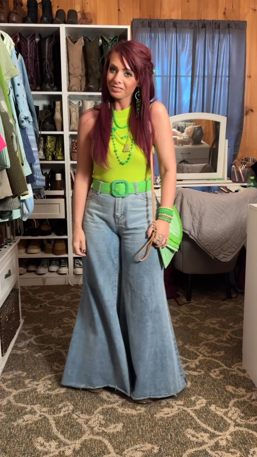 The easiest way to make an outfit feel more interesting… add a fun color! 
Jeans - in a size 27 
Top - old boutique find, linked abunch of similar options
Belt - Amazon find, the green is sold out. 😢. Trying to find any remotely similar options  
Jewelry- All DIY’d 


#LTKPetite #LTKootd #LTKgrwm