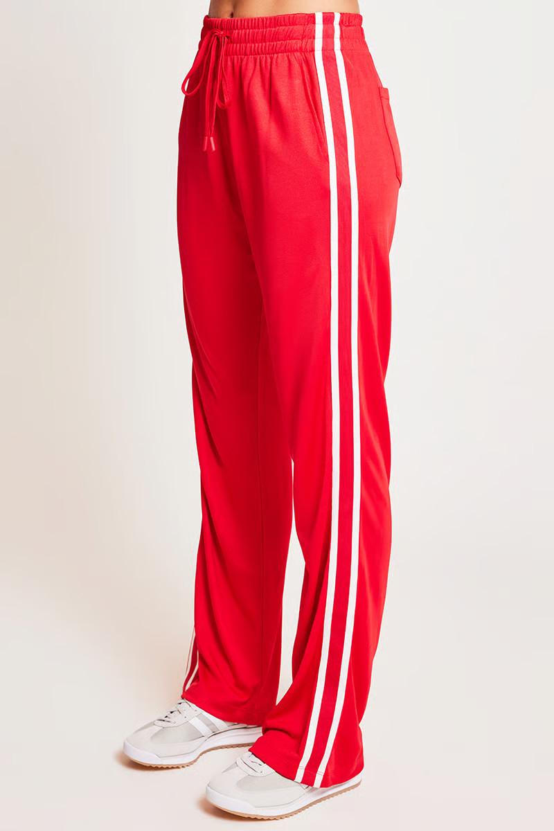 Celeste Pant | Stylerunner