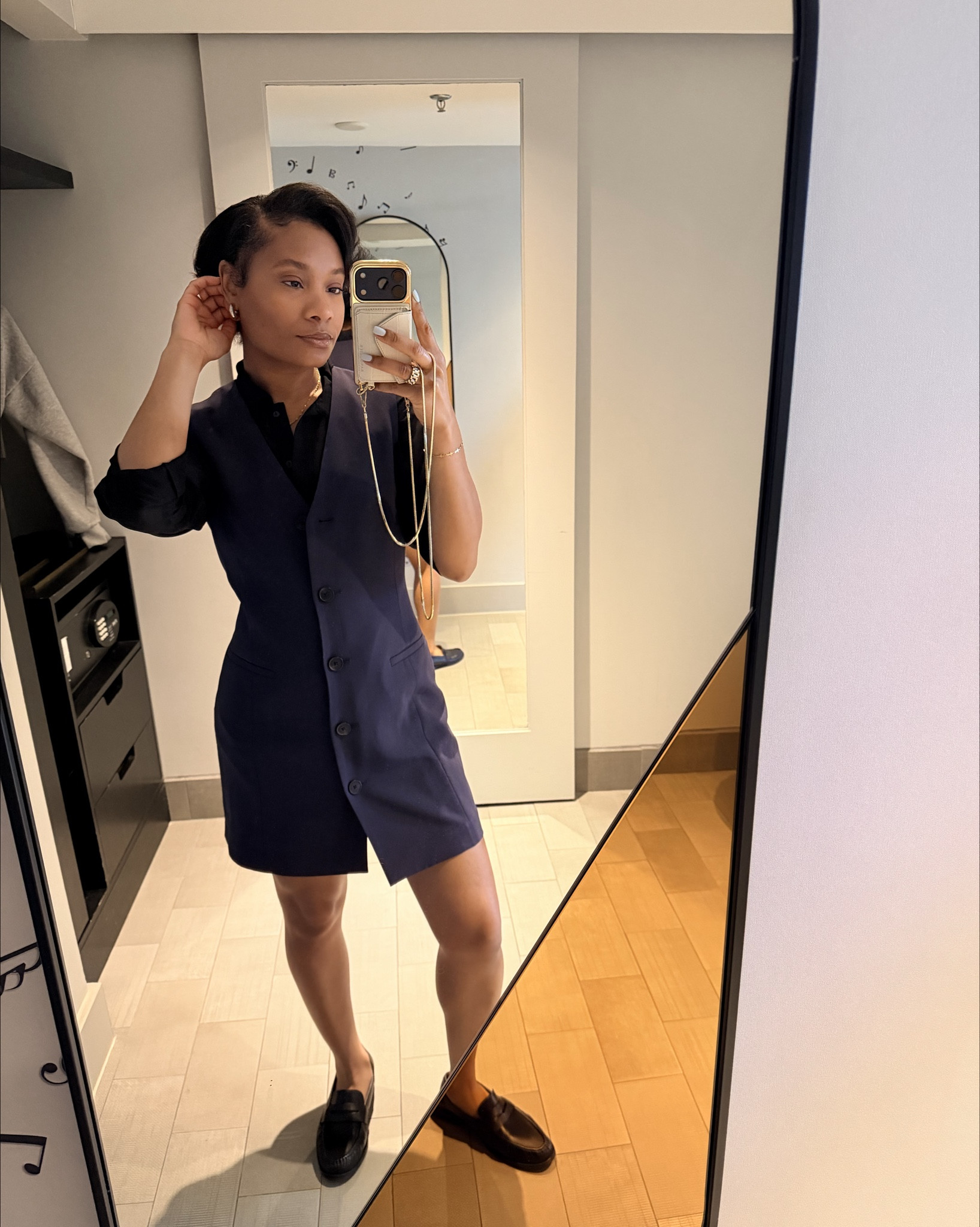 Love styling this button don’t vest/dress! It’s travel friendly, machine washable and super comfortable 🥹

#LTKgrwm #LTKootd #LTKMothersDay