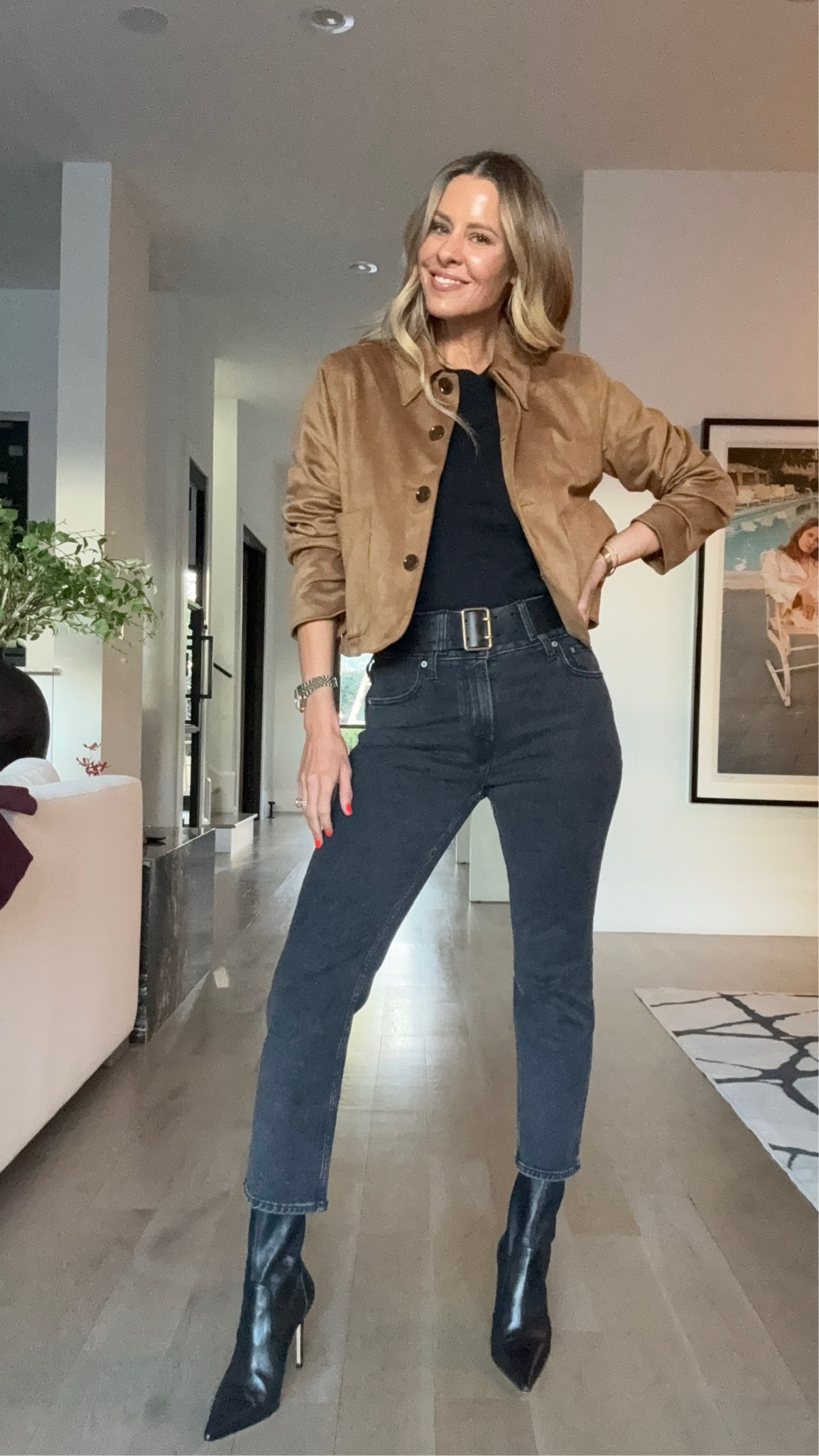 #AbercrombiePartner jeans, sweater, & jacket are all linked + on major sale! 🖤
@abercrombie is currently 25% off sitewide (for myAbercrombie members - it’s free to sign up) + code “BFCMAF” stacks for an additional 15% off!

#LTKStyleTip #LTKCyberWeek #LTKSaleAlert