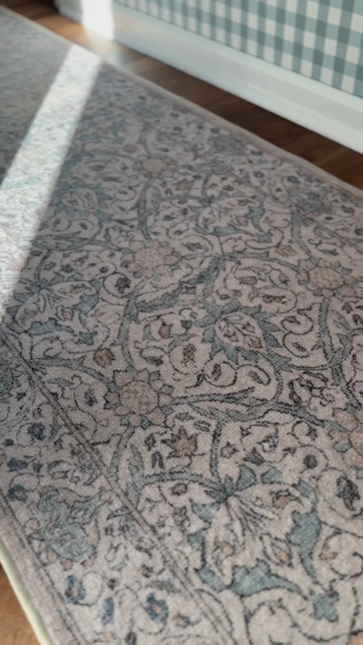 I'm obsessed with this runner from Ruggable! The print is just so pretty! And you can wash it! Use code MEGM10 for 10% off!

home decor, washable rug, floor runner, coastal home 

 #LTKHome