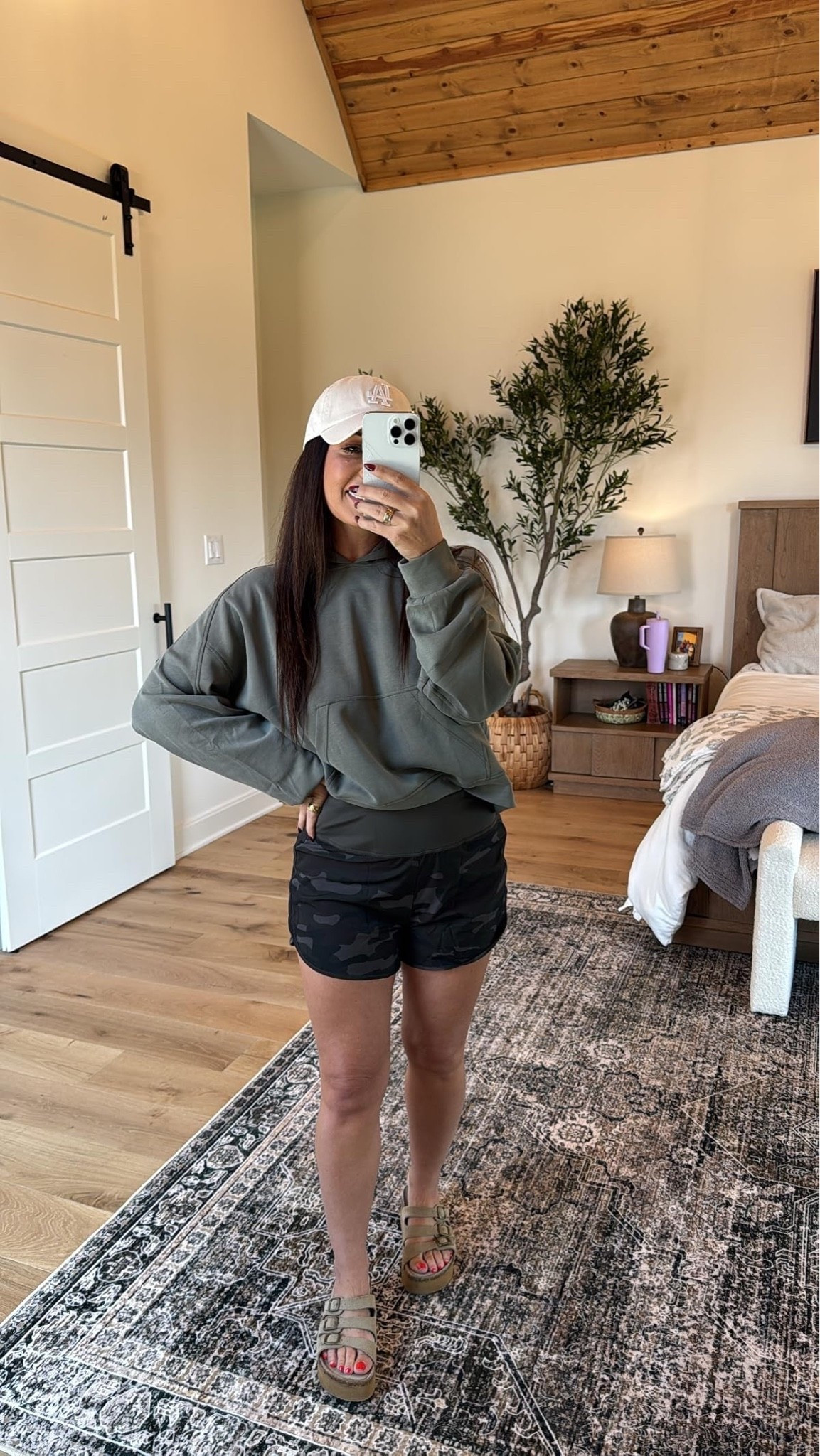 My kind of everyday look! 🖤 This oversized hoodie with the camo shorts is comfy, casual and perfect for those in-between weather days. Throw on a hat and sandals or sneakers and you’re out the door!
#CasualStyle #CamoShorts #MomOnTheGo #LTKStyle #ComfyOutfit #EverydayStyle #FallTransition
