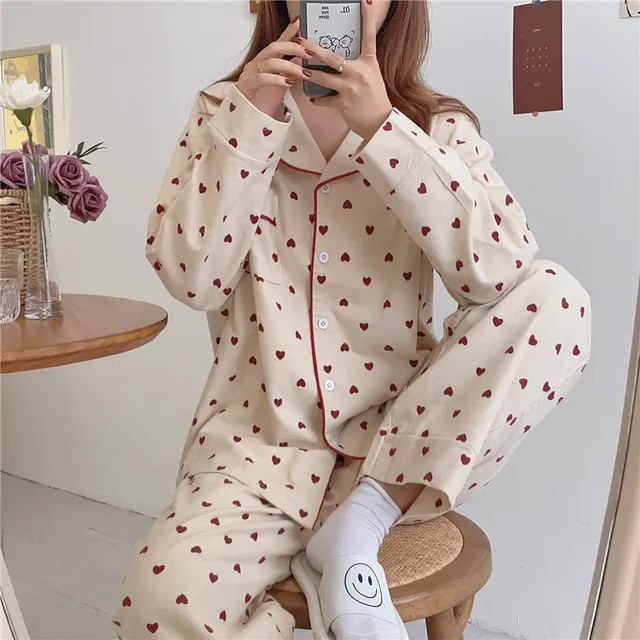 Essere - Set: Long-Sleeve Heart Print Pajama Top + Pants | YesStyle Global