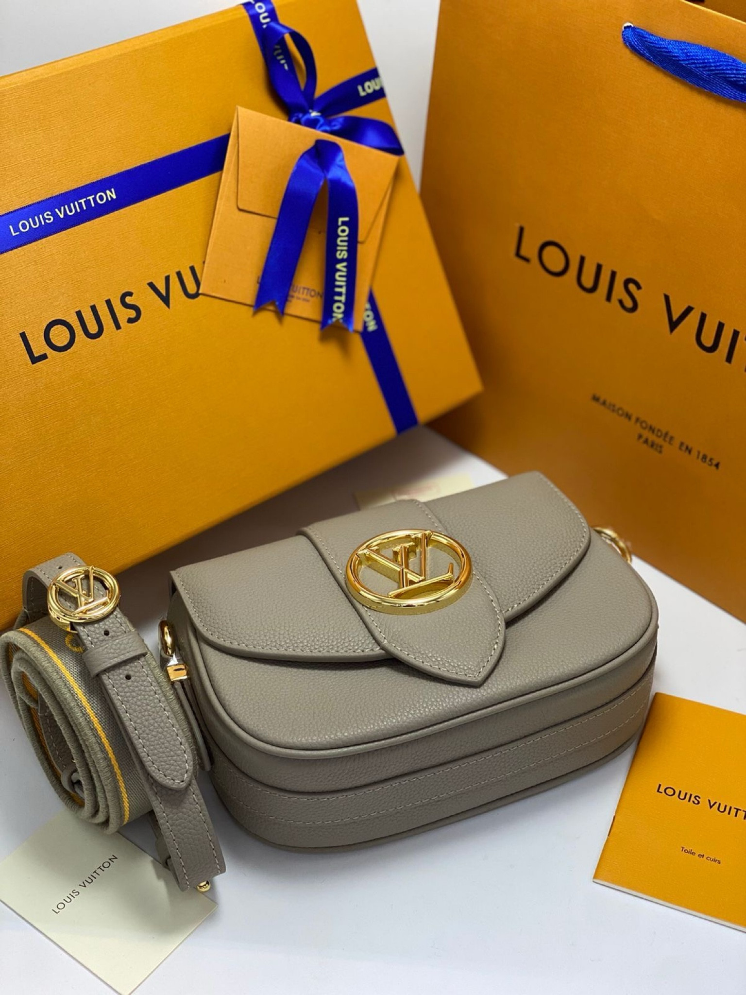 Louis Vuitton sling bag

#LTKHalloween #LTKSeasonal #LTKU