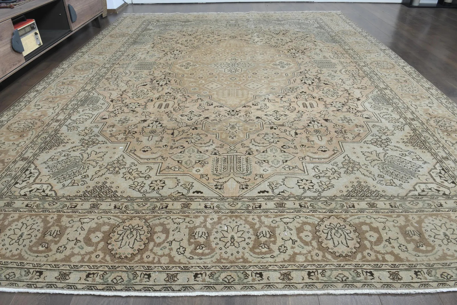 Vintage Oriental Floral Area Rug: 9'4x12'5 ft Persian Style Turkish Oushak | Etsy (Global)