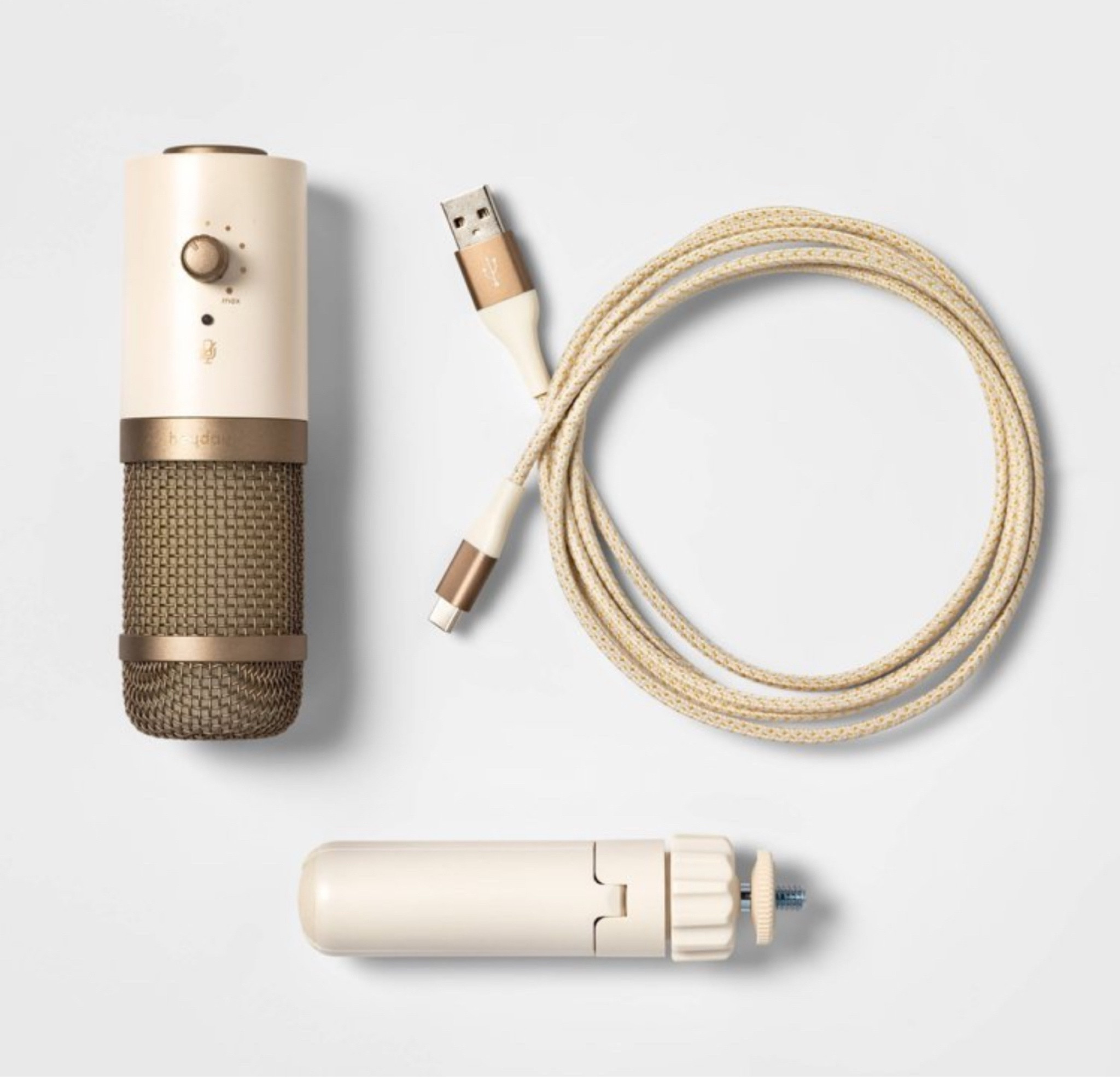 Content creating & podcast gear or simply good gaming gear! 

#LTKWatchNow #LTKWorkwear #LTKStyleTip