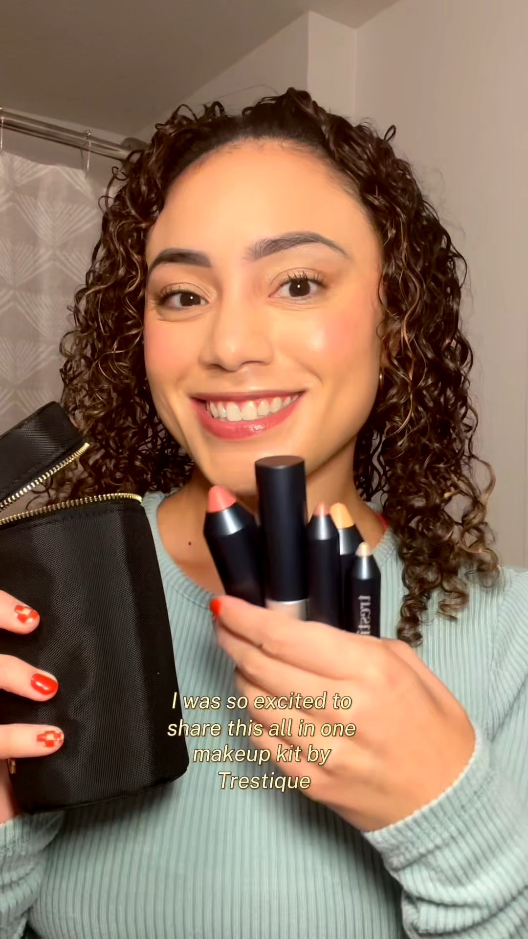 All in 1 make up kit by Trestique Beauty, this is perfect to do your make up on the go or when you travel  

#LTKmorningroutine #LTKgrwm