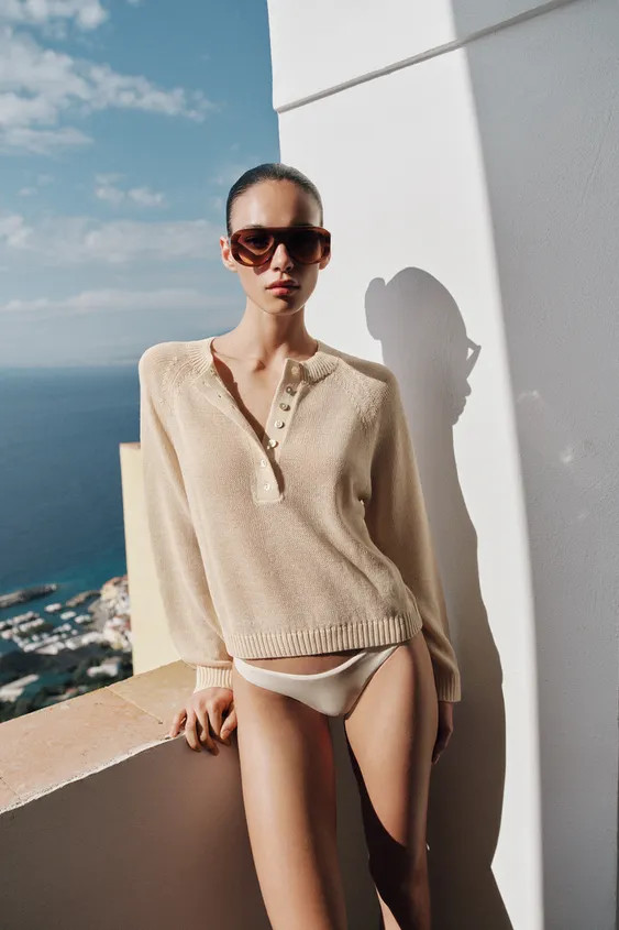 BUTTONED KNIT JUMPER | Zara UK