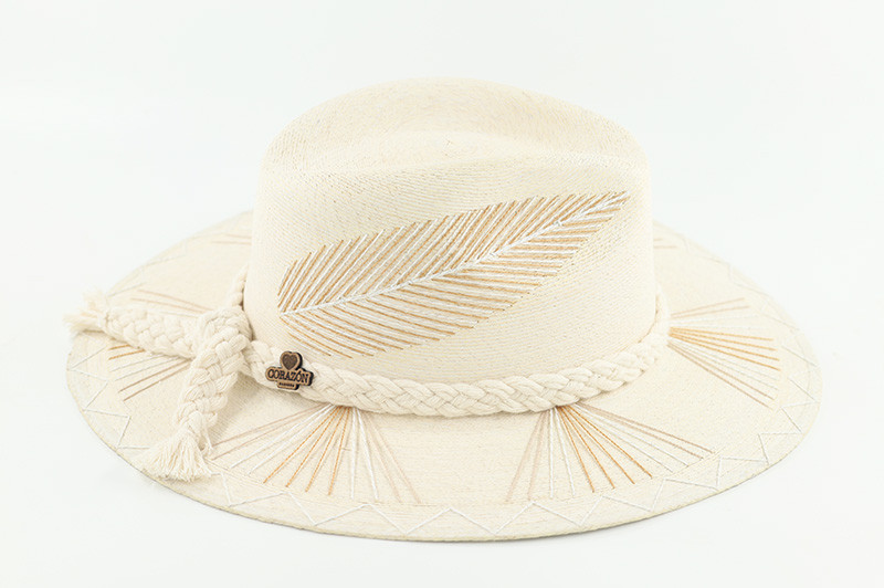 Kapalua Neutrals | Corazón Playero